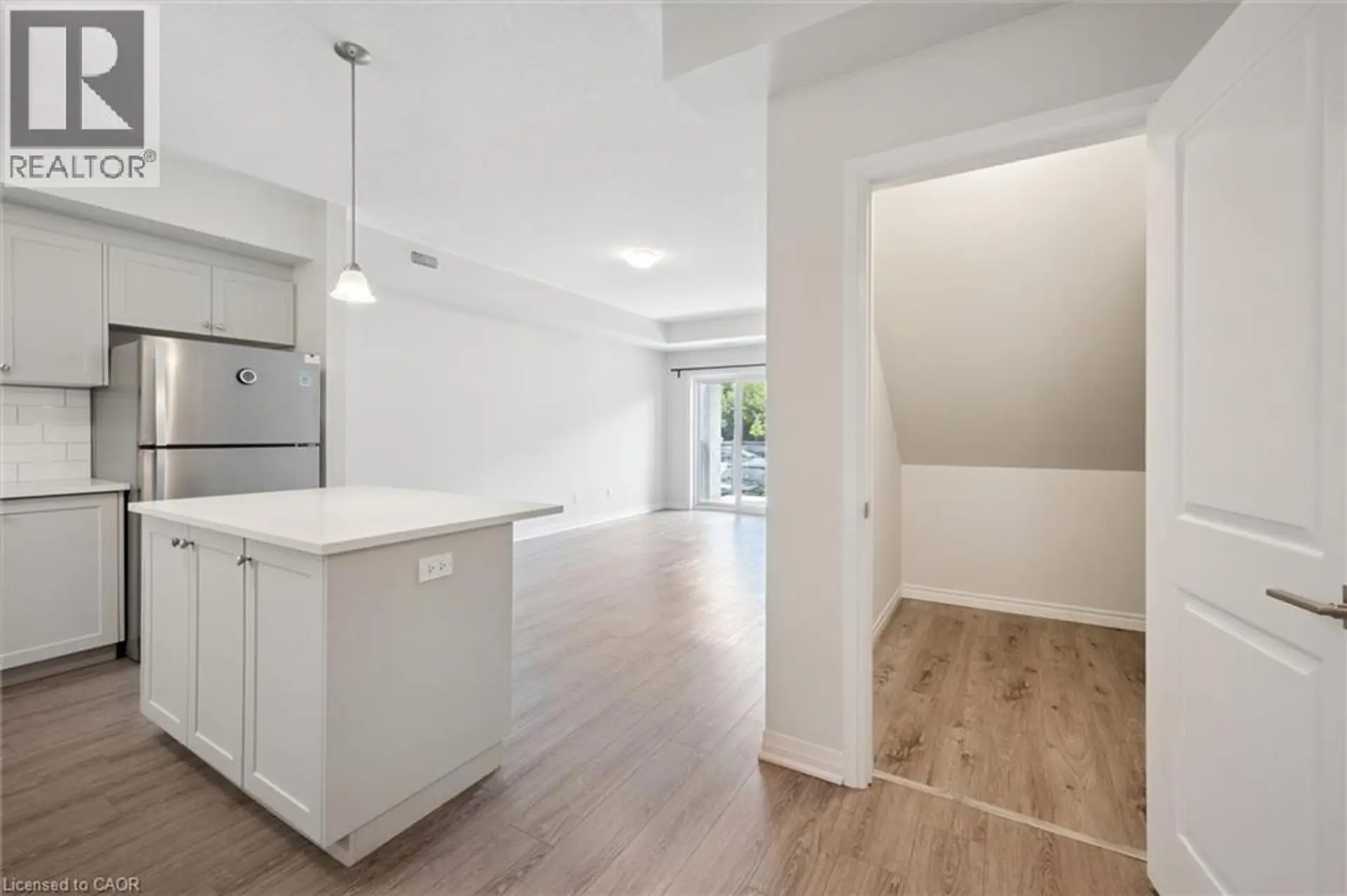 #C34 25 ISHERWOOD AVENUE - Image 10