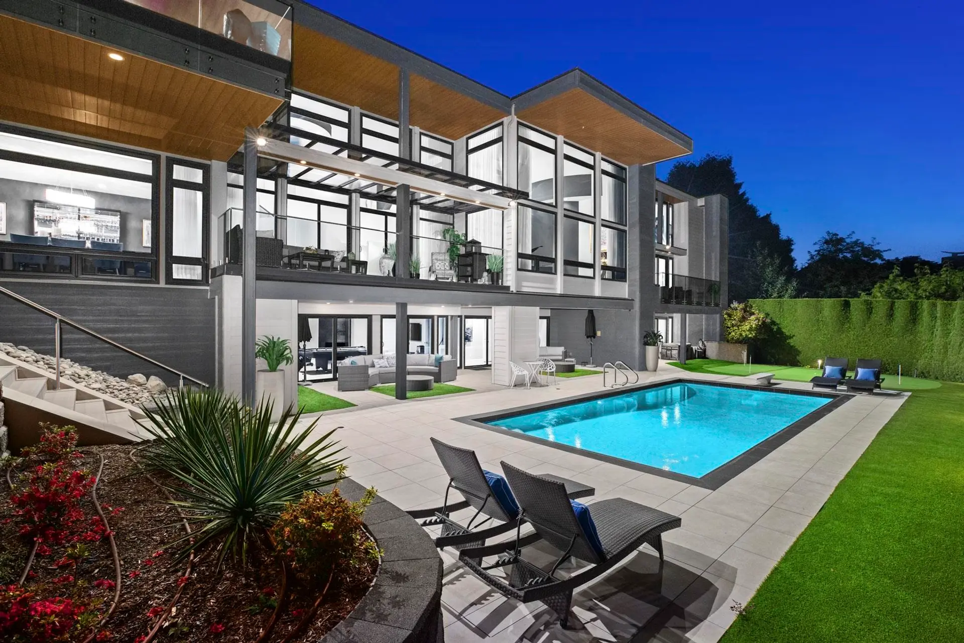 Property at 1130 Eyremount Drive, West Vancouver, BC