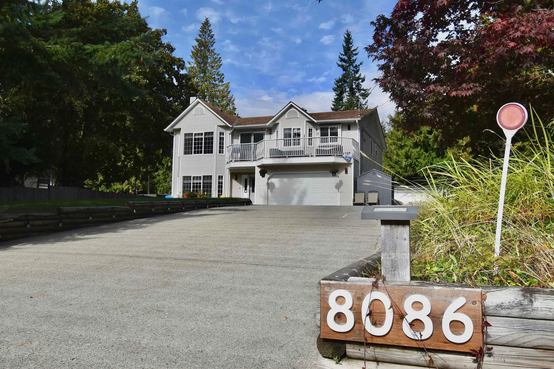 Property at 8086 Dogwood Drive, Halfmoon Bay, BC