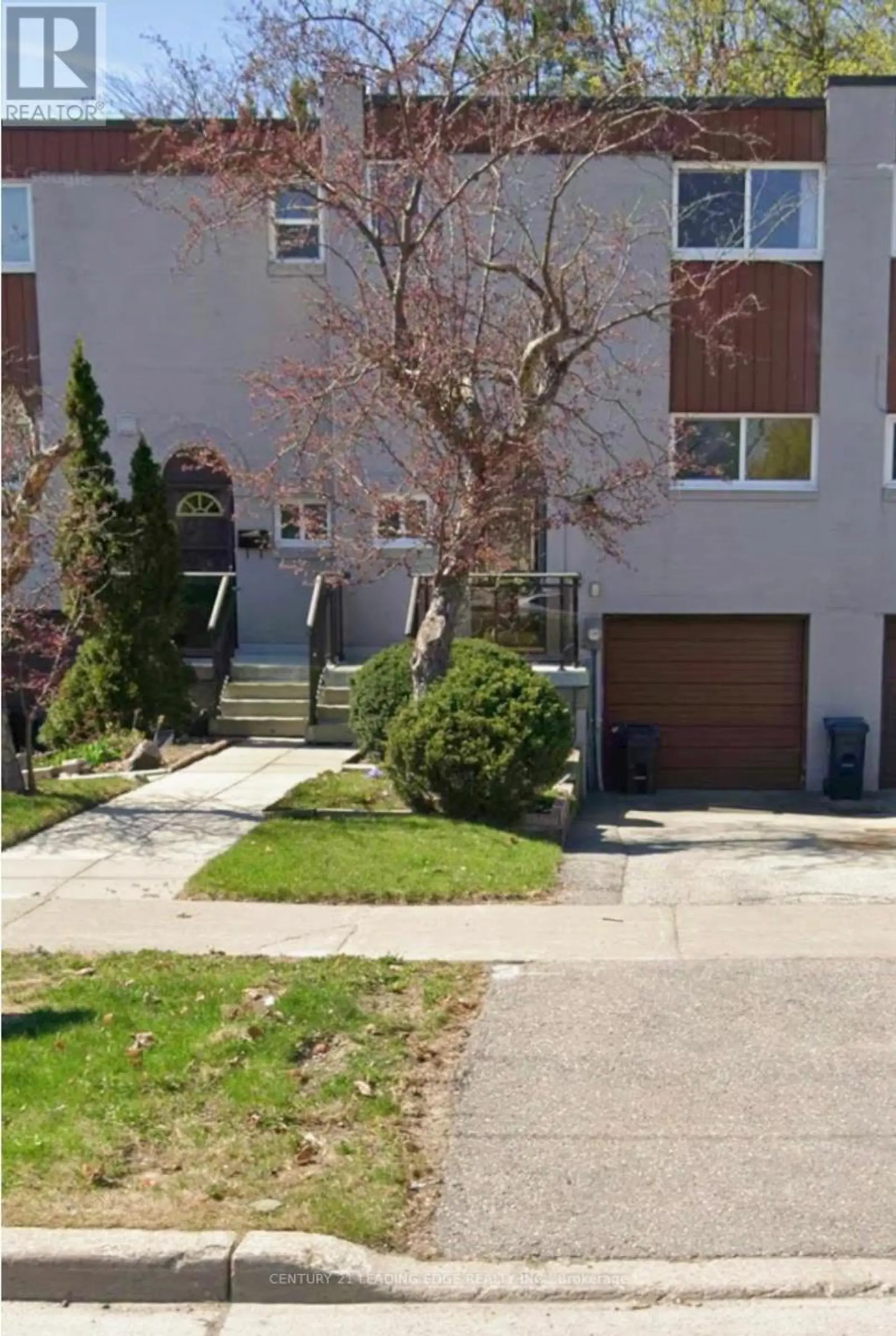 24 KING HENRYS BOULEVARD - Image 12