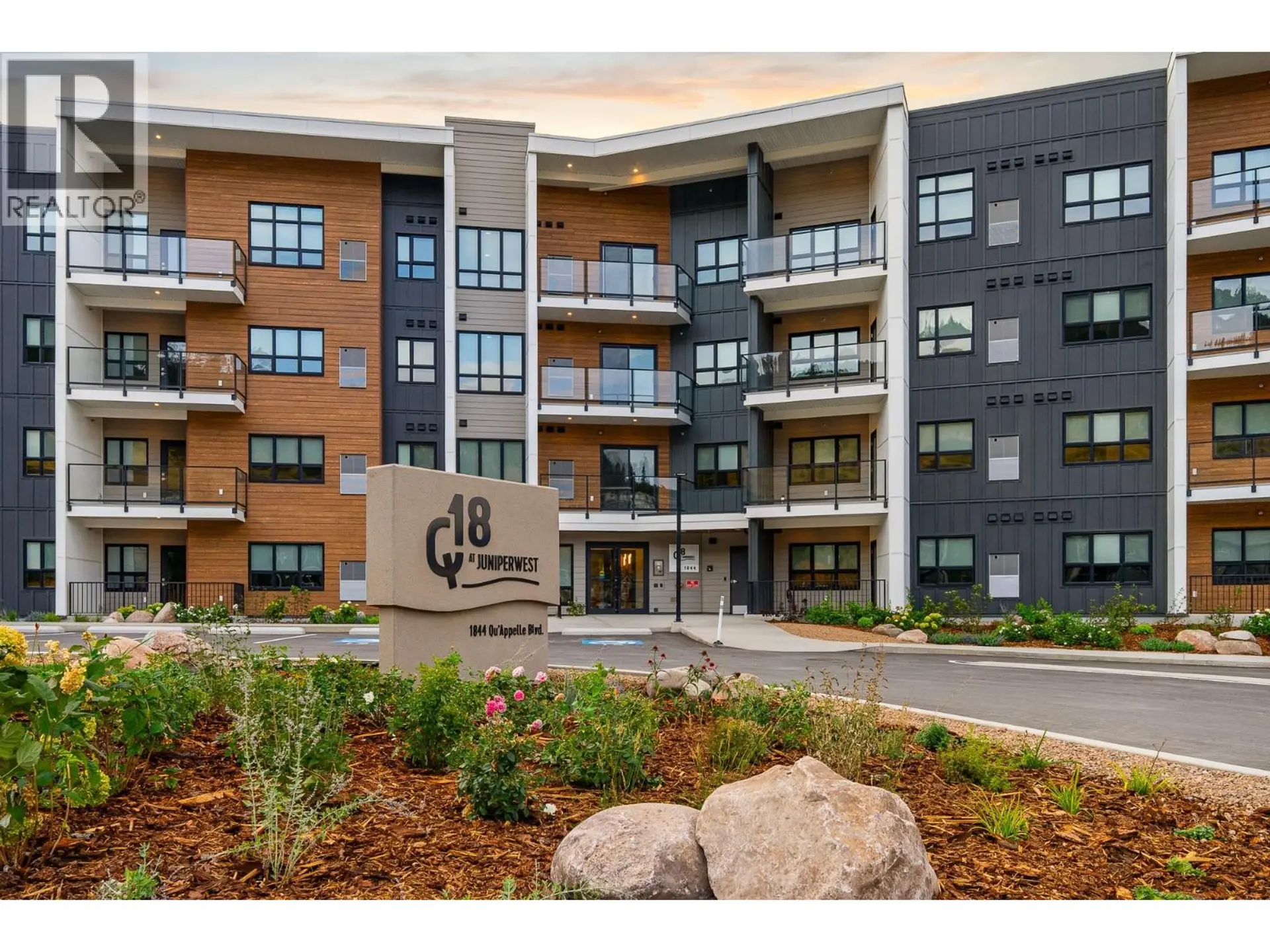 Property at #206 1844 Qu'Appelle Boulevard, Kamloops, BC