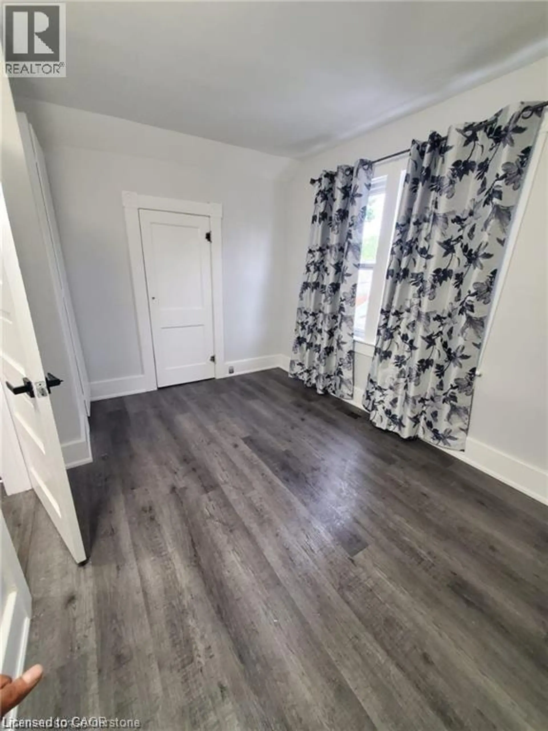 94 BROOK STREET - Image 8
