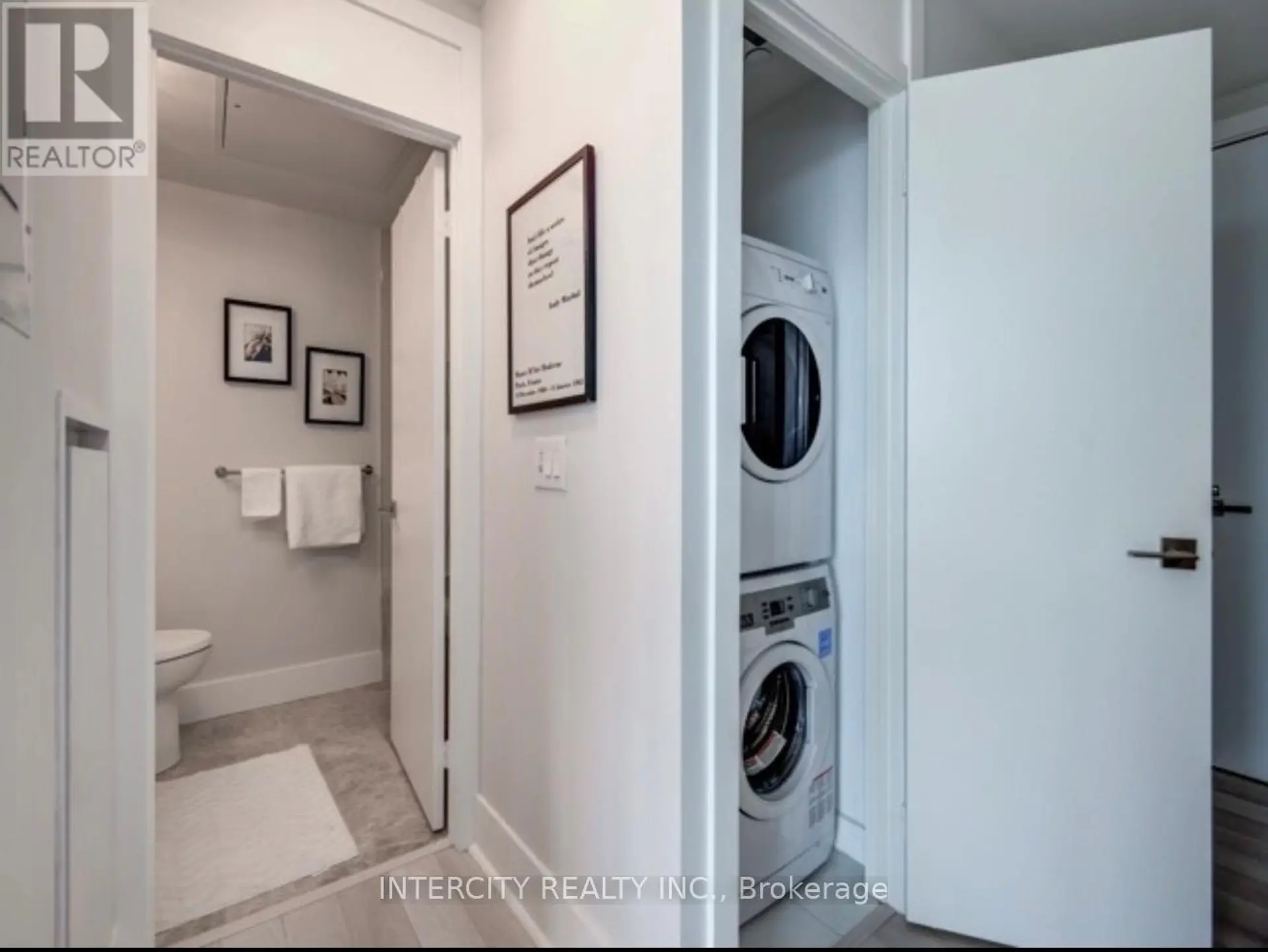 #1802 32 DAVENPORT ROAD - Image 13
