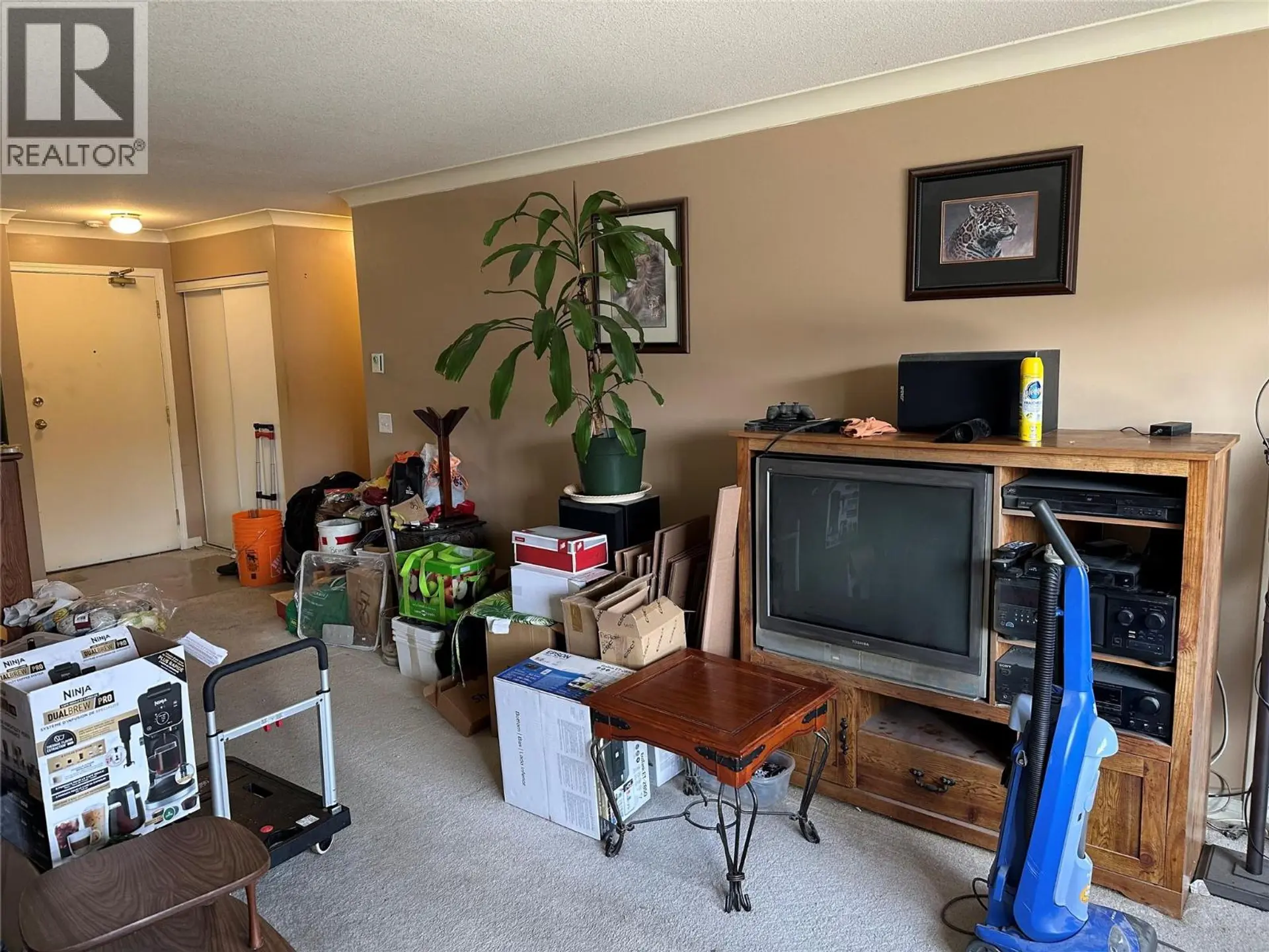 #314 669 Houghton Road - Image 5