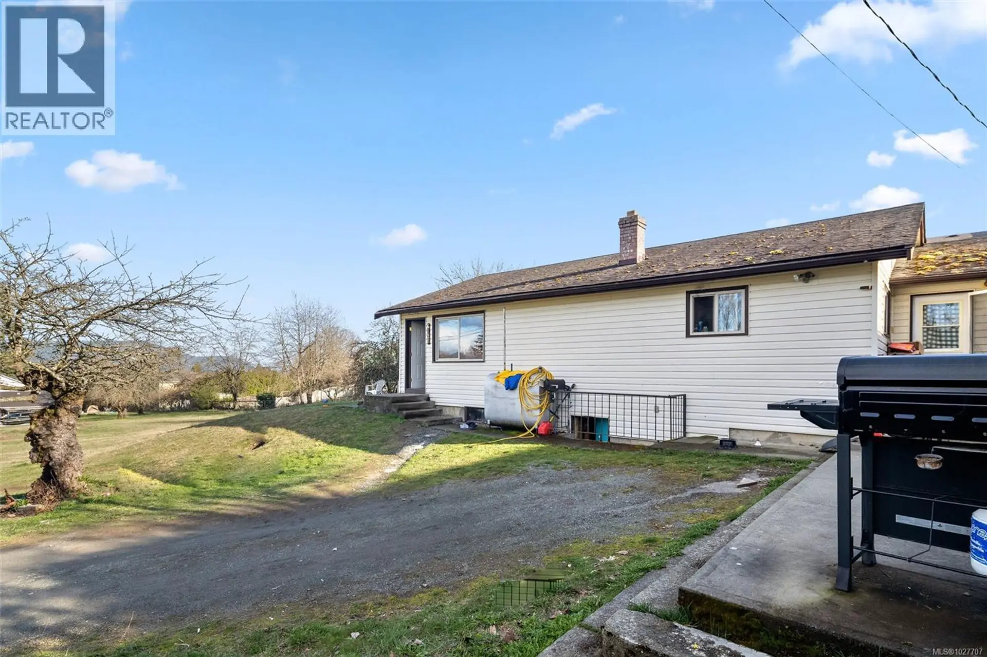 6128 Marsh Rd - Image 6