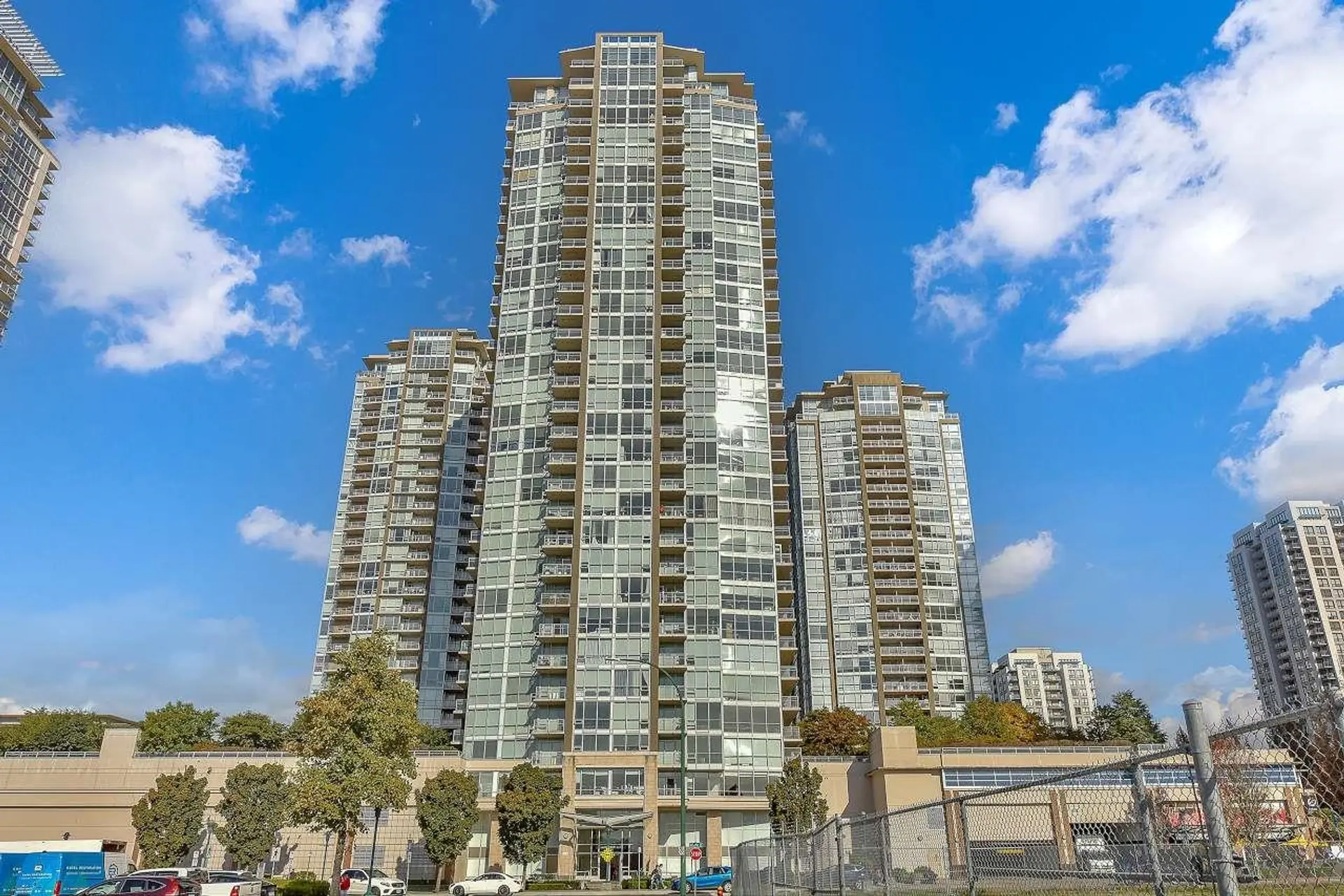 Property at #3207 2975 Atlantic Avenue, Coquitlam, BC