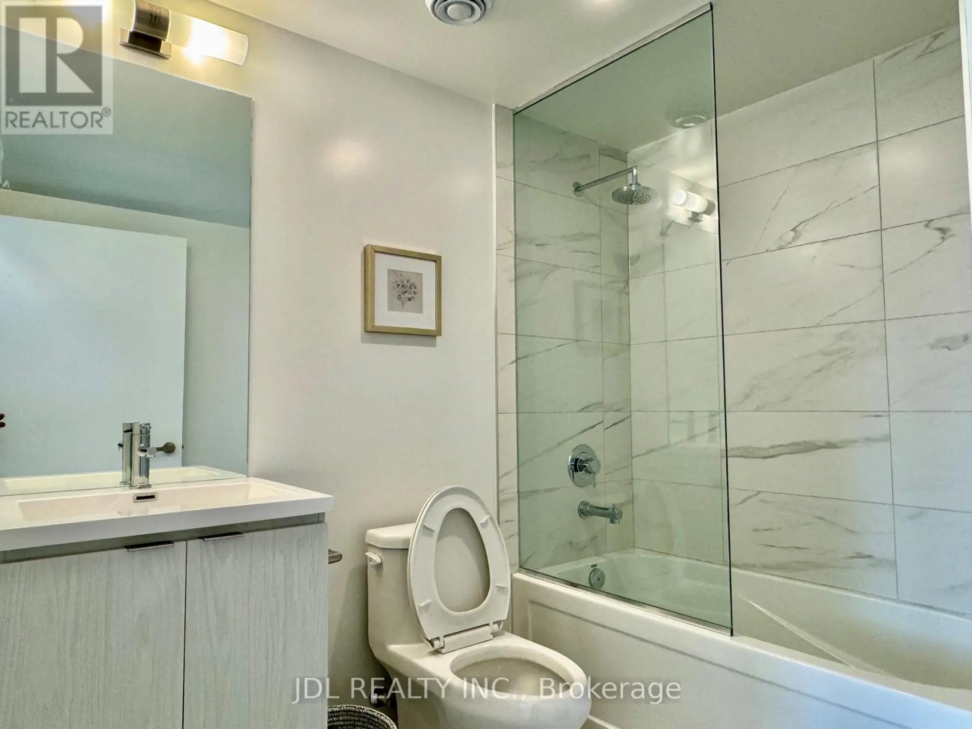 #5811 55 COOPER STREET - Image 11