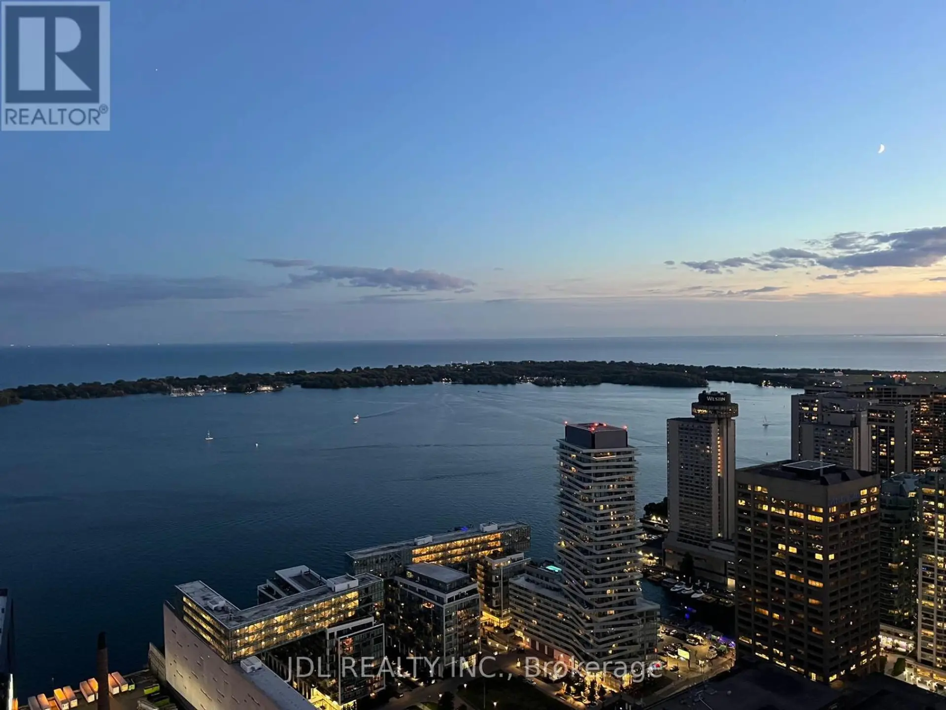 #5811 55 COOPER STREET - Image 12