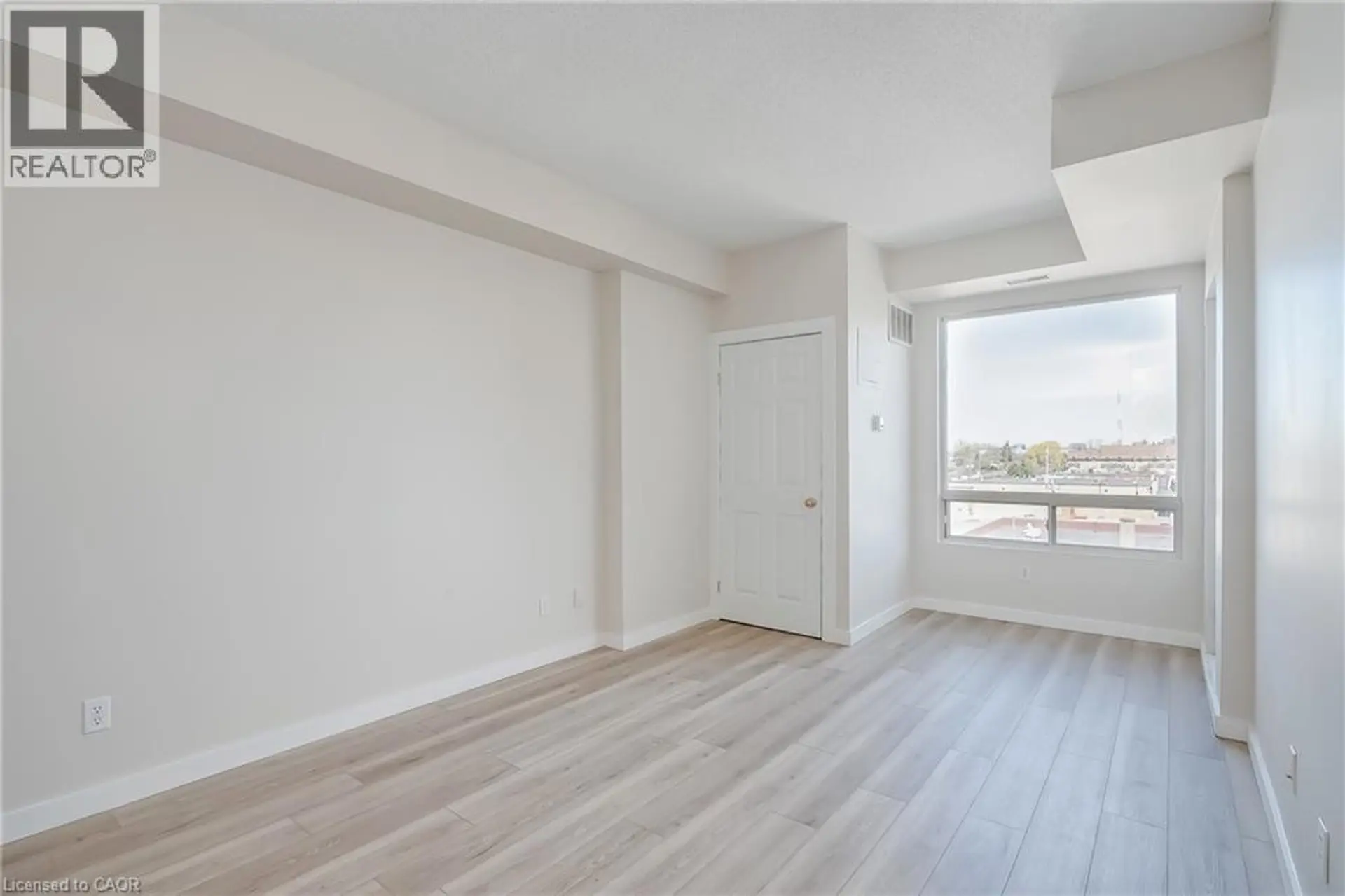 #608 32 TANNERY STREET - Image 6