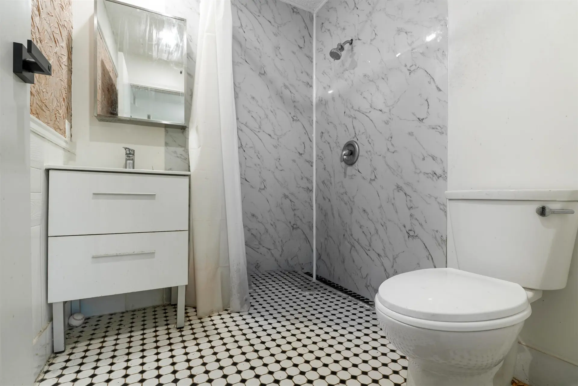 14957 Kew Drive - Image 6