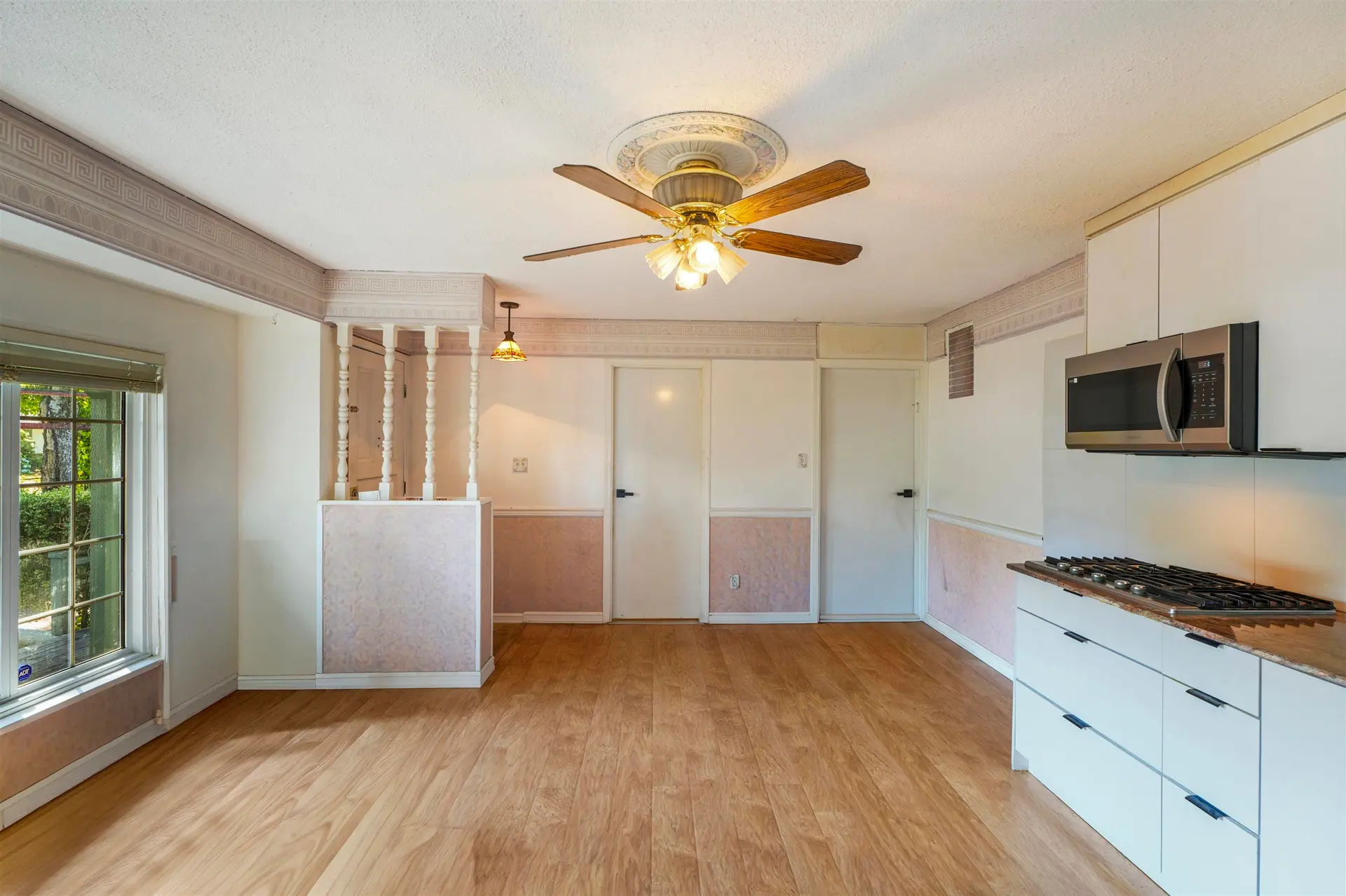 14957 Kew Drive - Image 10