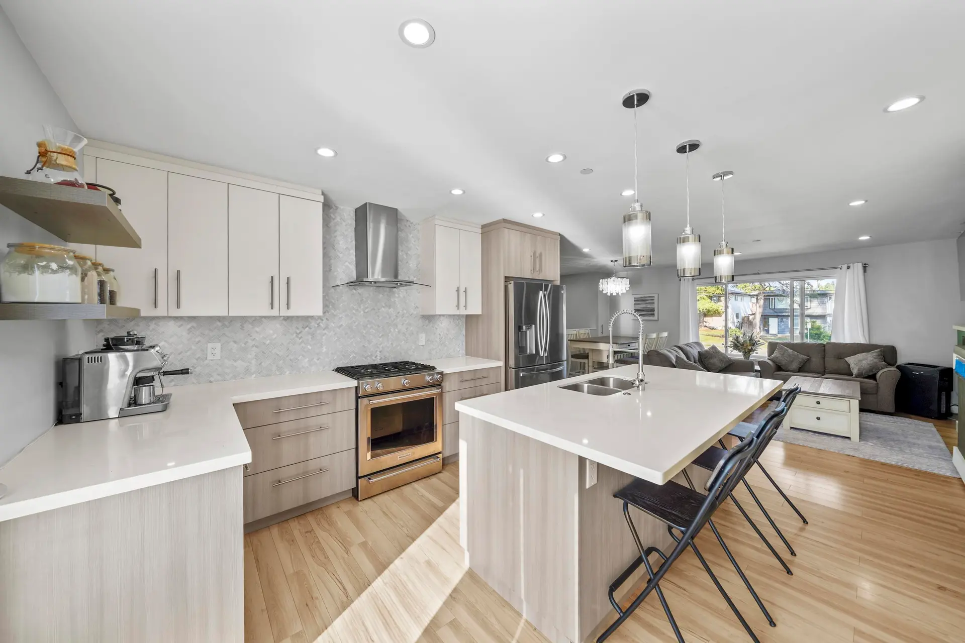 Property at 3759 Coast Meridian Road, Port Coquitlam, BC