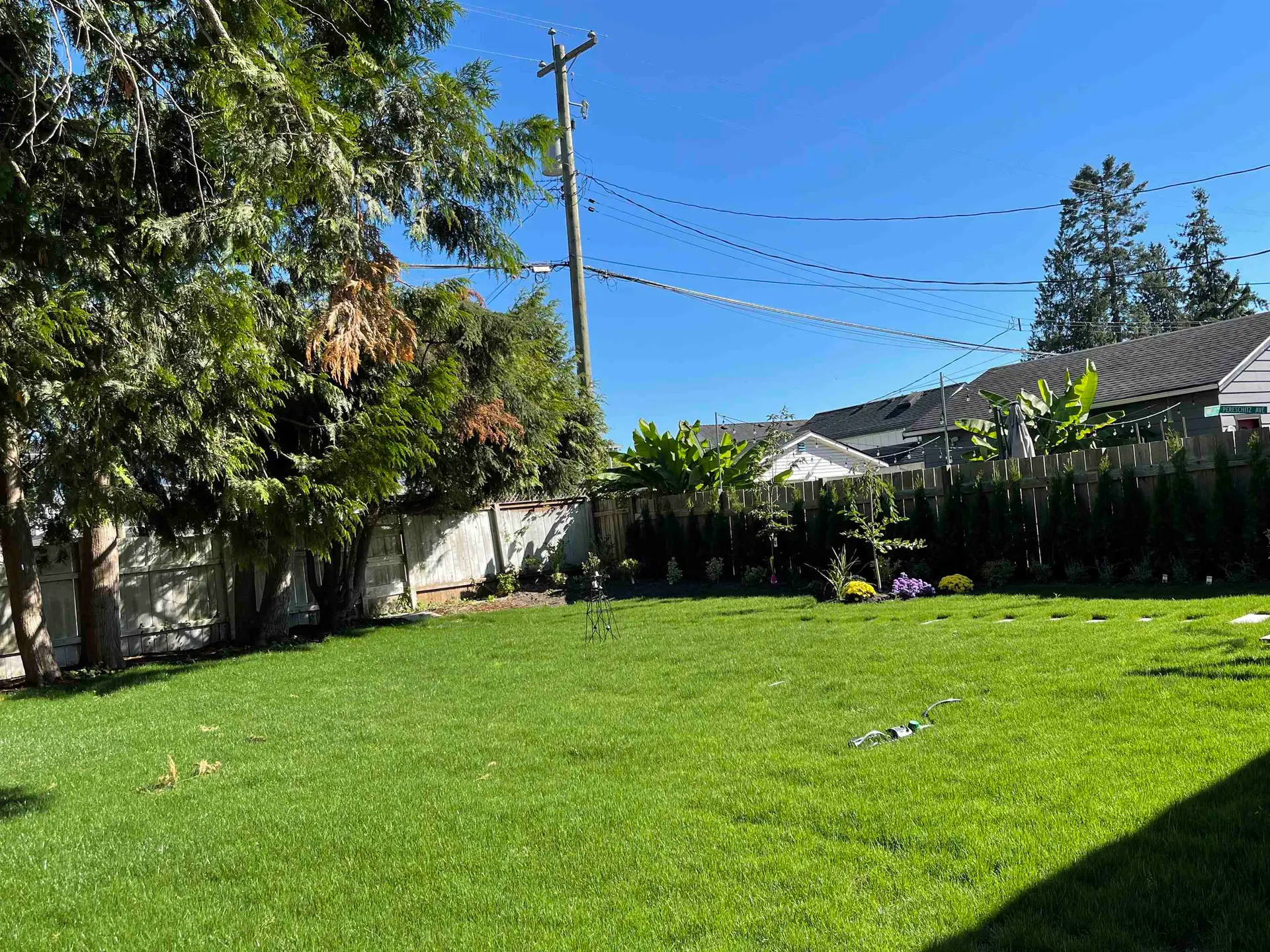 500 Douglas Crescent - Image 12