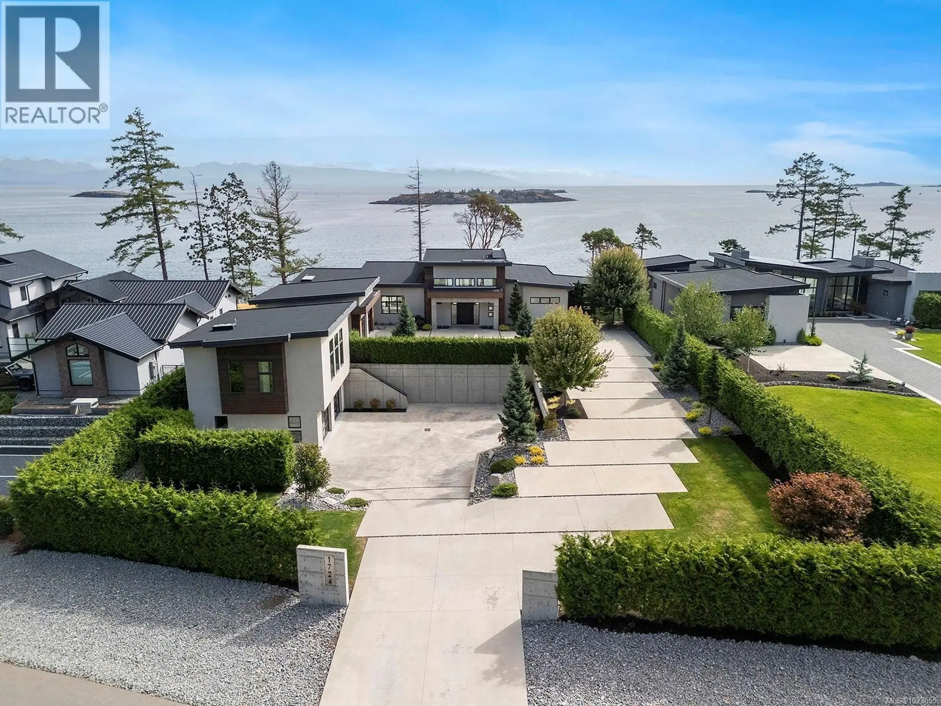 Property at 1724 Oak Leaf Dr, Nanoose Bay, BC