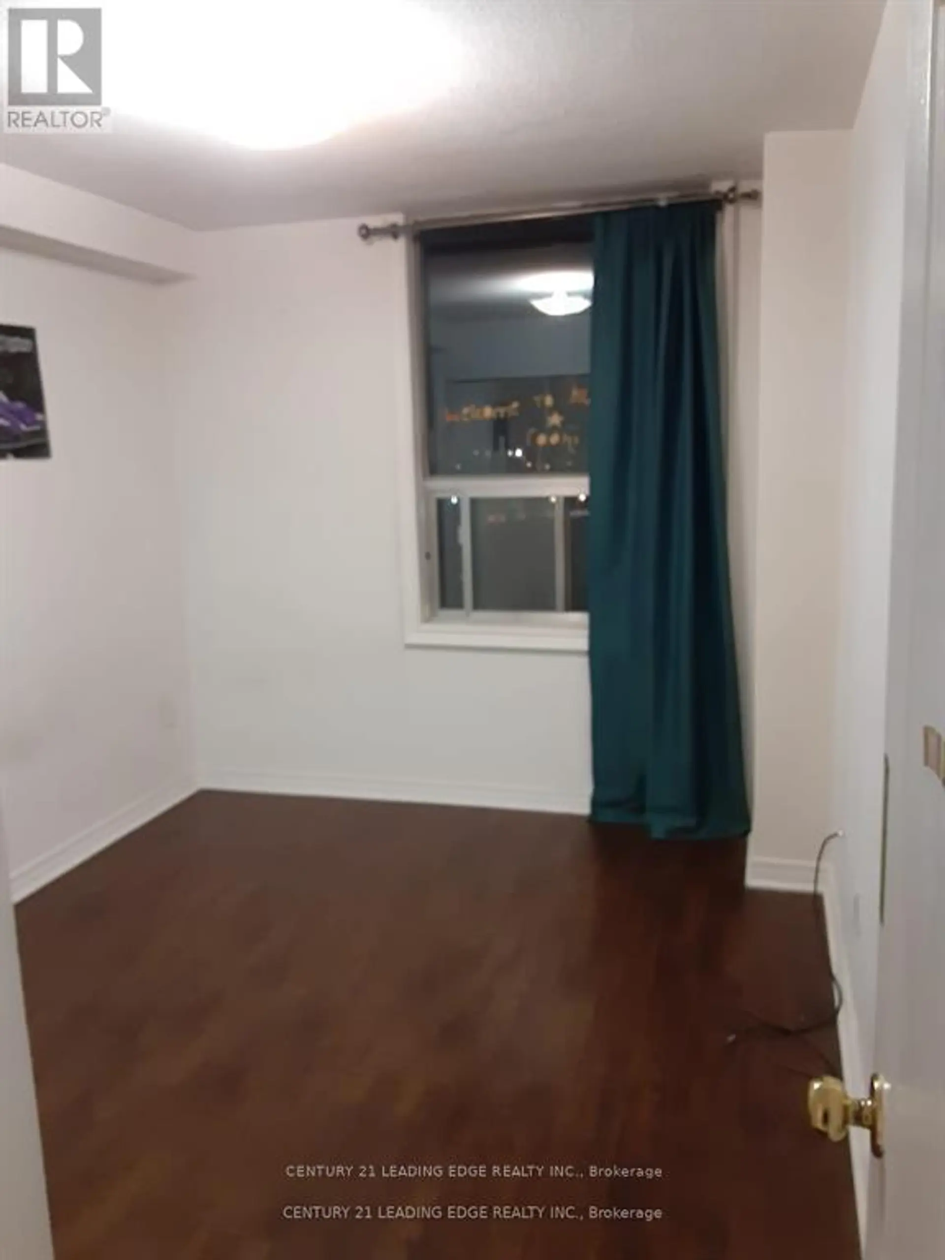 #1605 5 SHADY GOLFWAY - Image 4