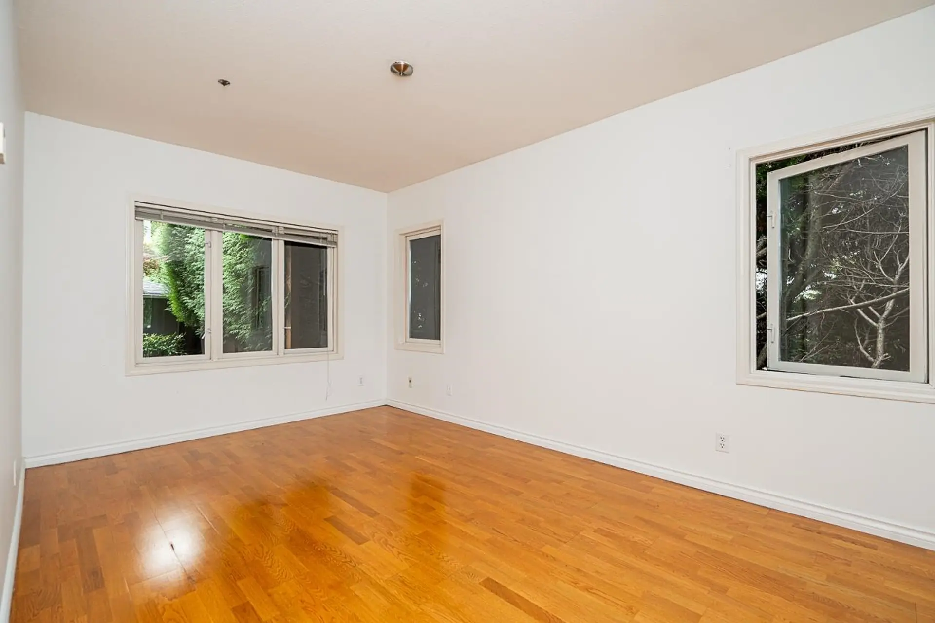 1796 W 14th Avenue - Image 6