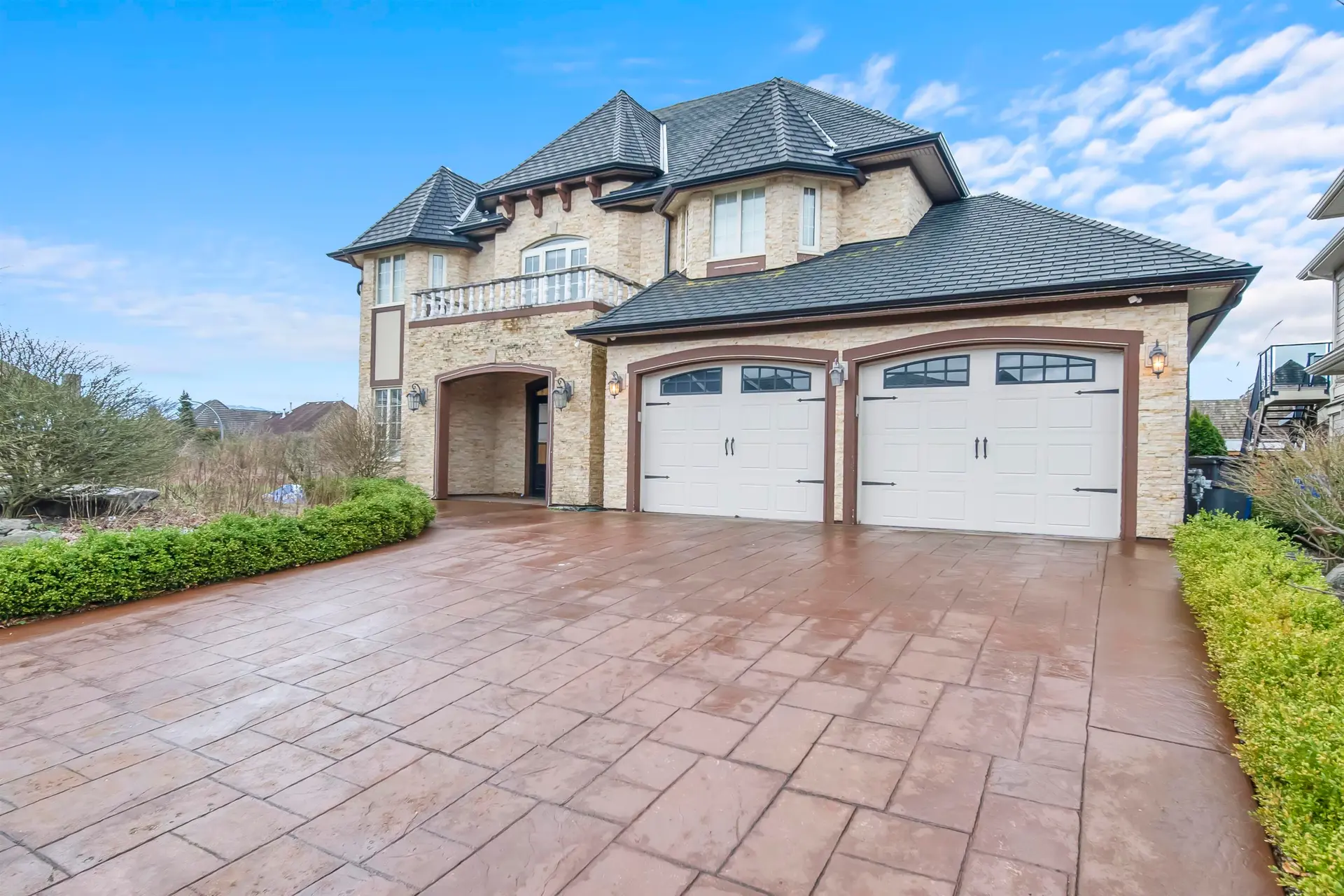 Property at 35632 Eagle View Place, Abbotsford, BC