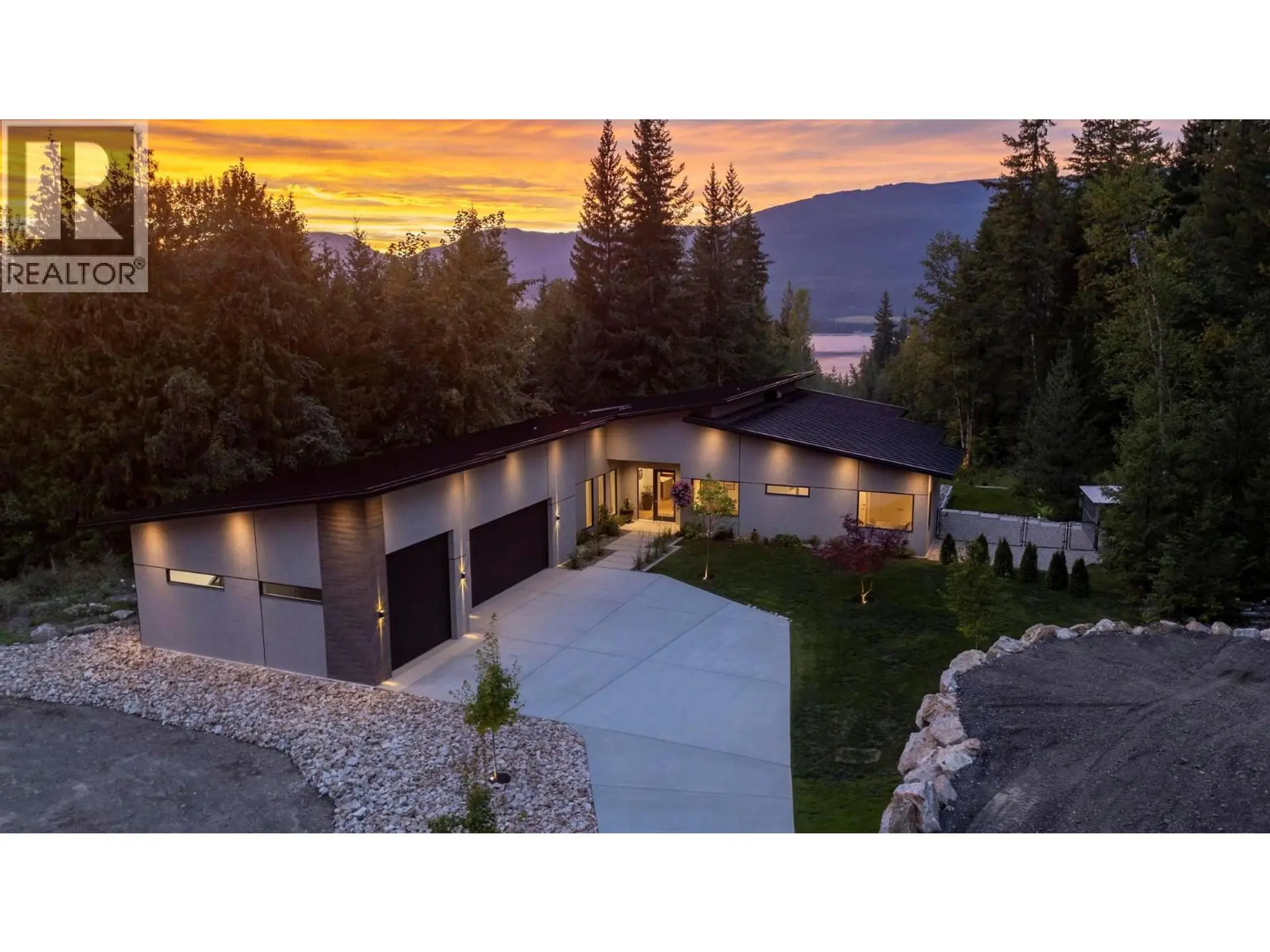 Property at 5147 Sunset Drive, Eagle Bay, BC