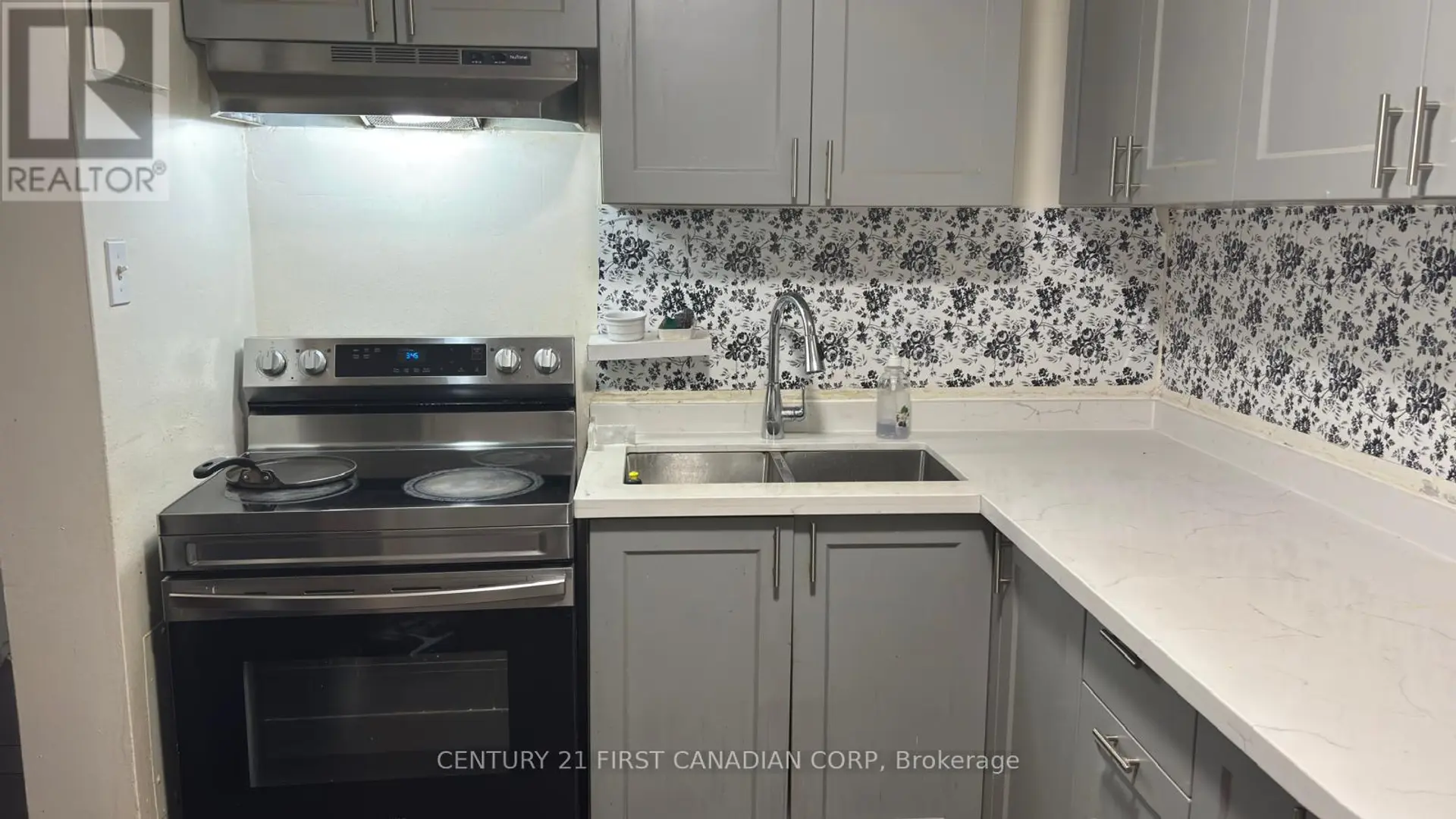 #210 573 MORNINGTON AVENUE - Image 8
