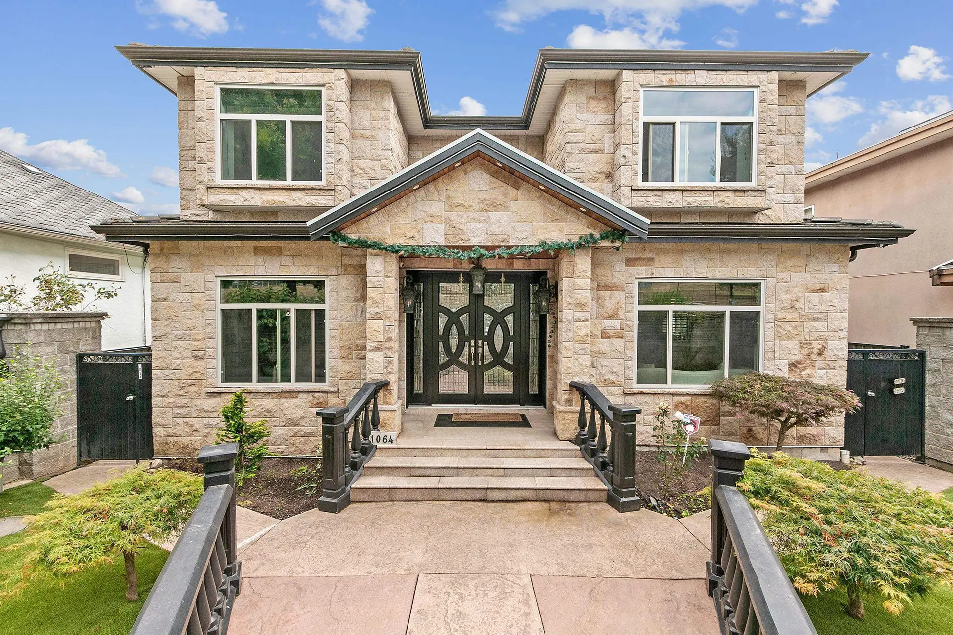 Property at 1060 E 61st Avenue, Vancouver, BC
