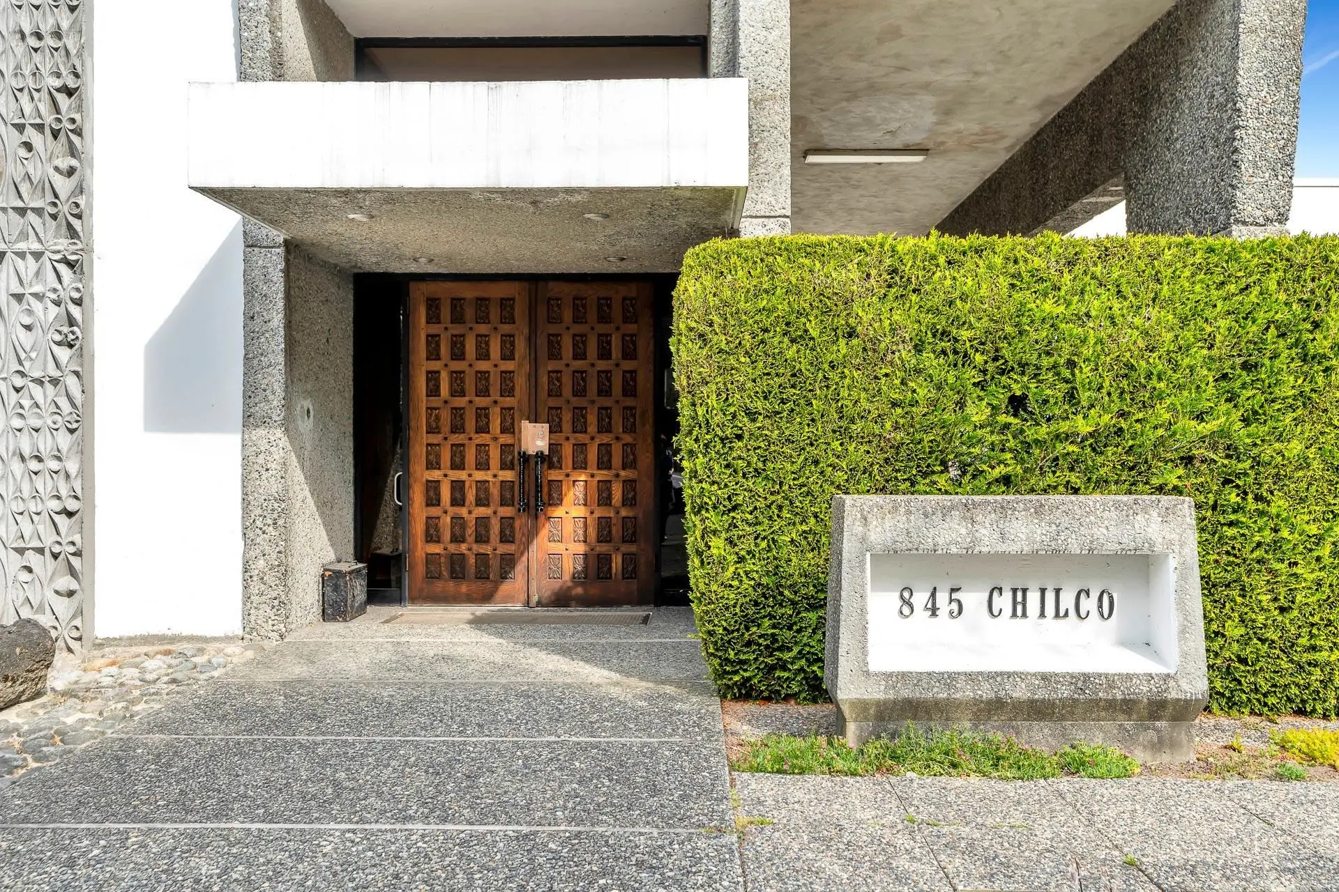 Property at #201 845 Chilco Street, Vancouver, BC