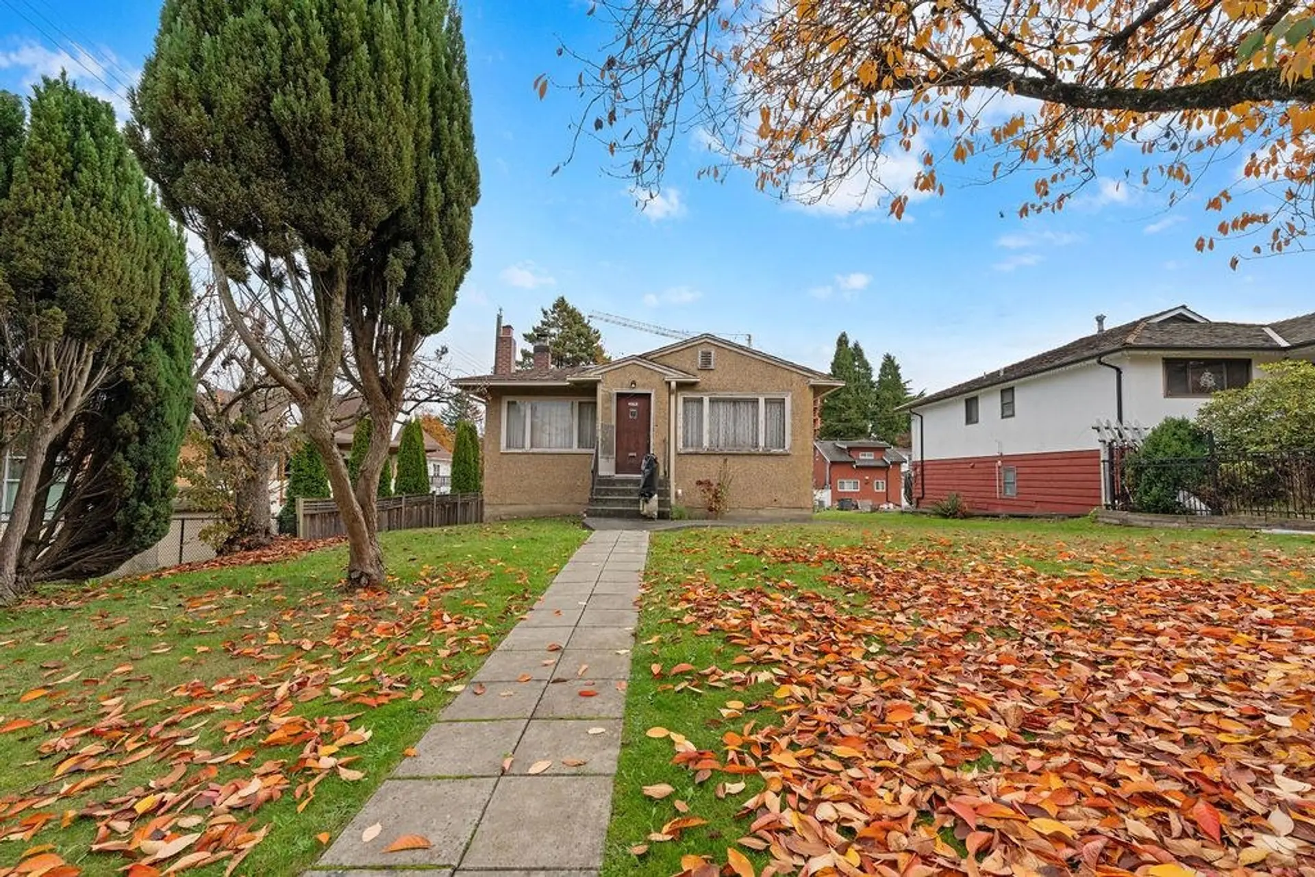 4868 Commercial Street - Image 2
