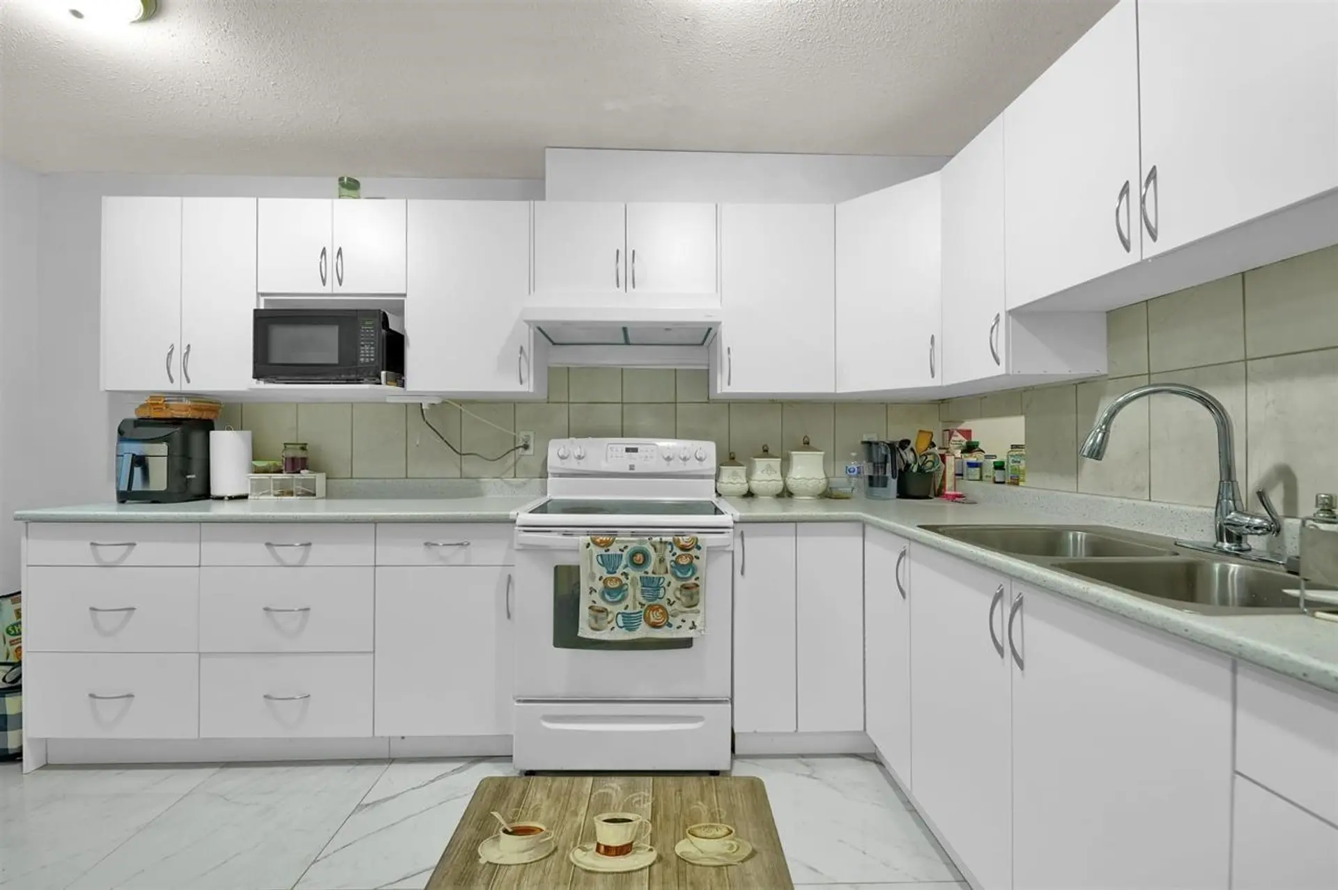#33 3075 Trethewey Street - Image 4