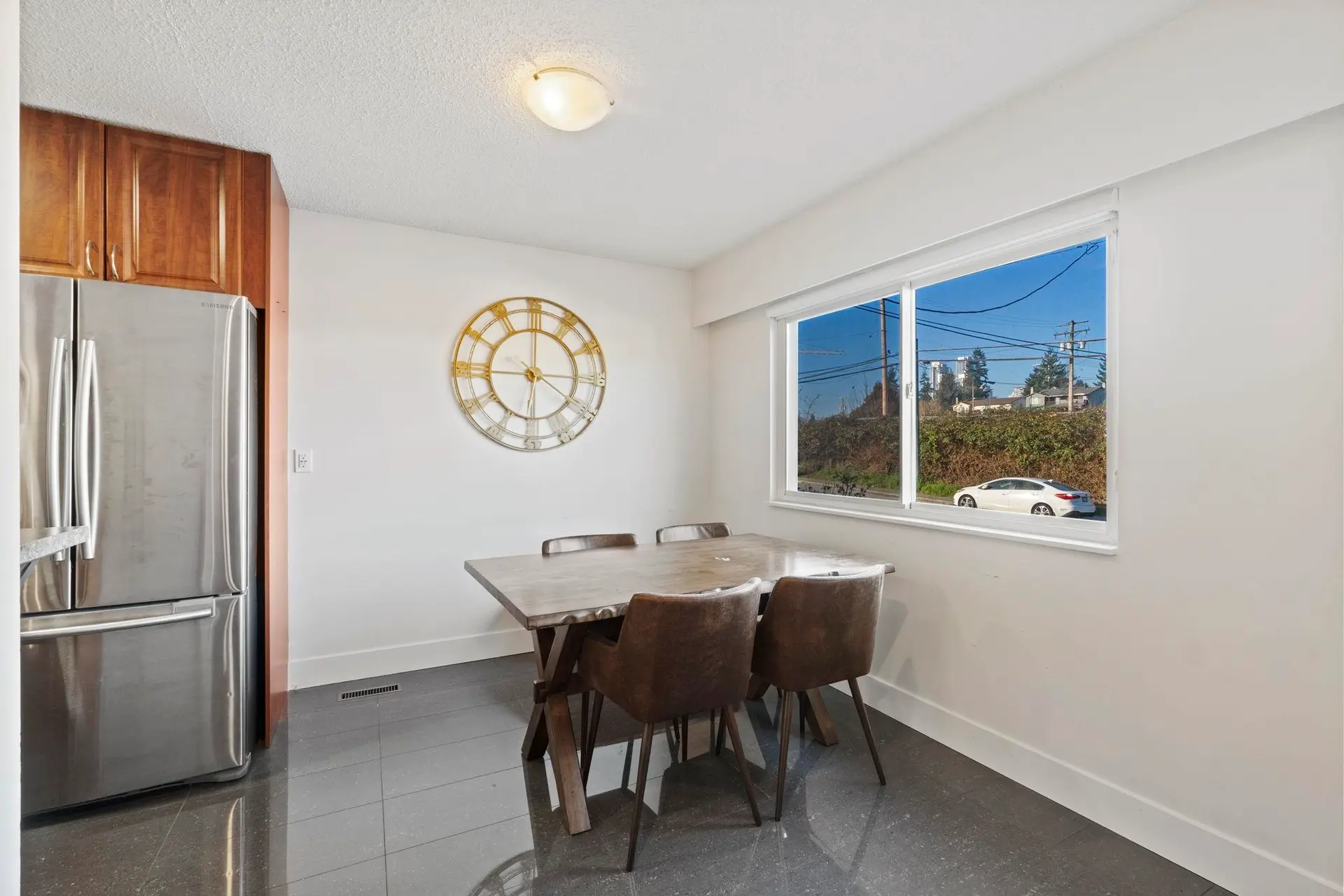 644 Alderson Avenue - Image 6
