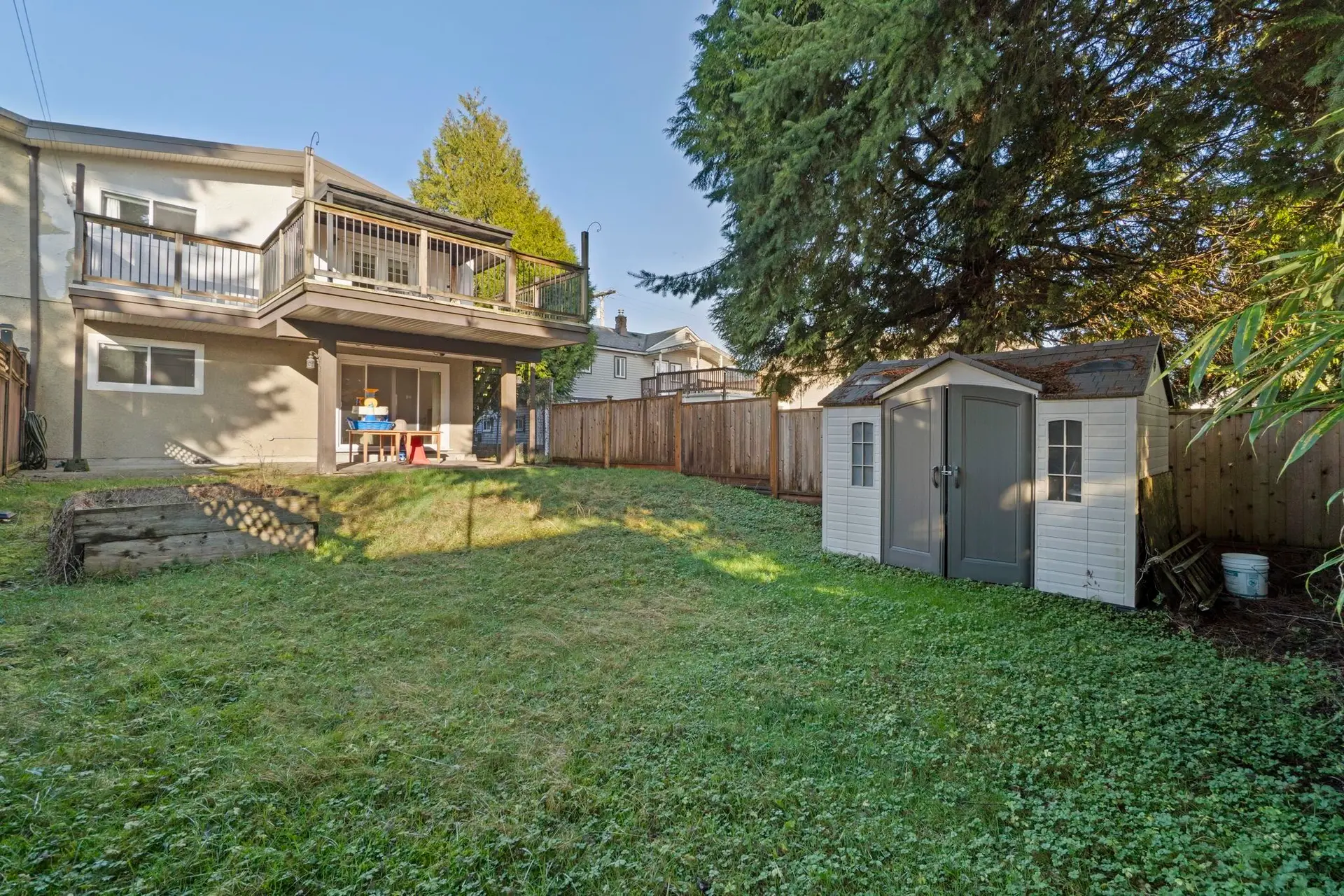 644 Alderson Avenue - Image 18
