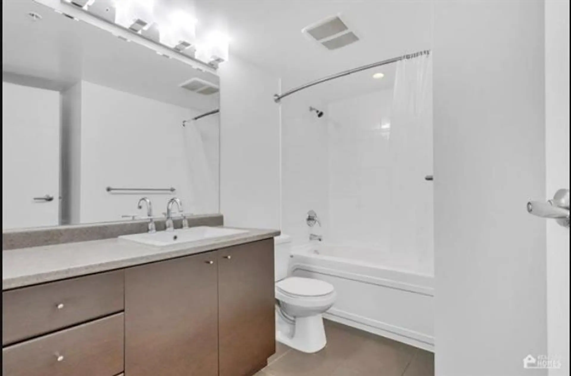 #3501 13618 100 Avenue - Image 10