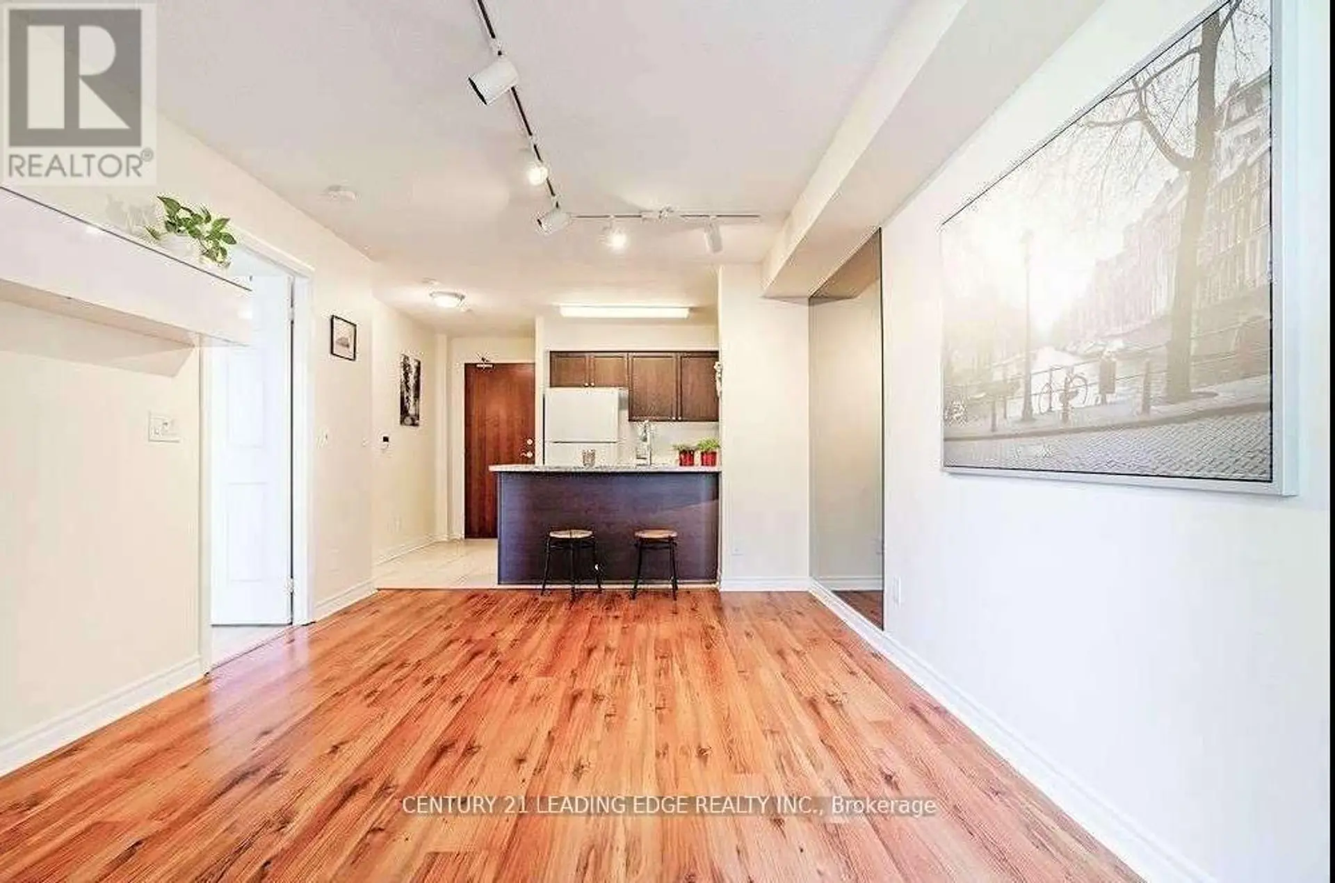 #505 5 MICHAEL POWER PLACE - Image 6