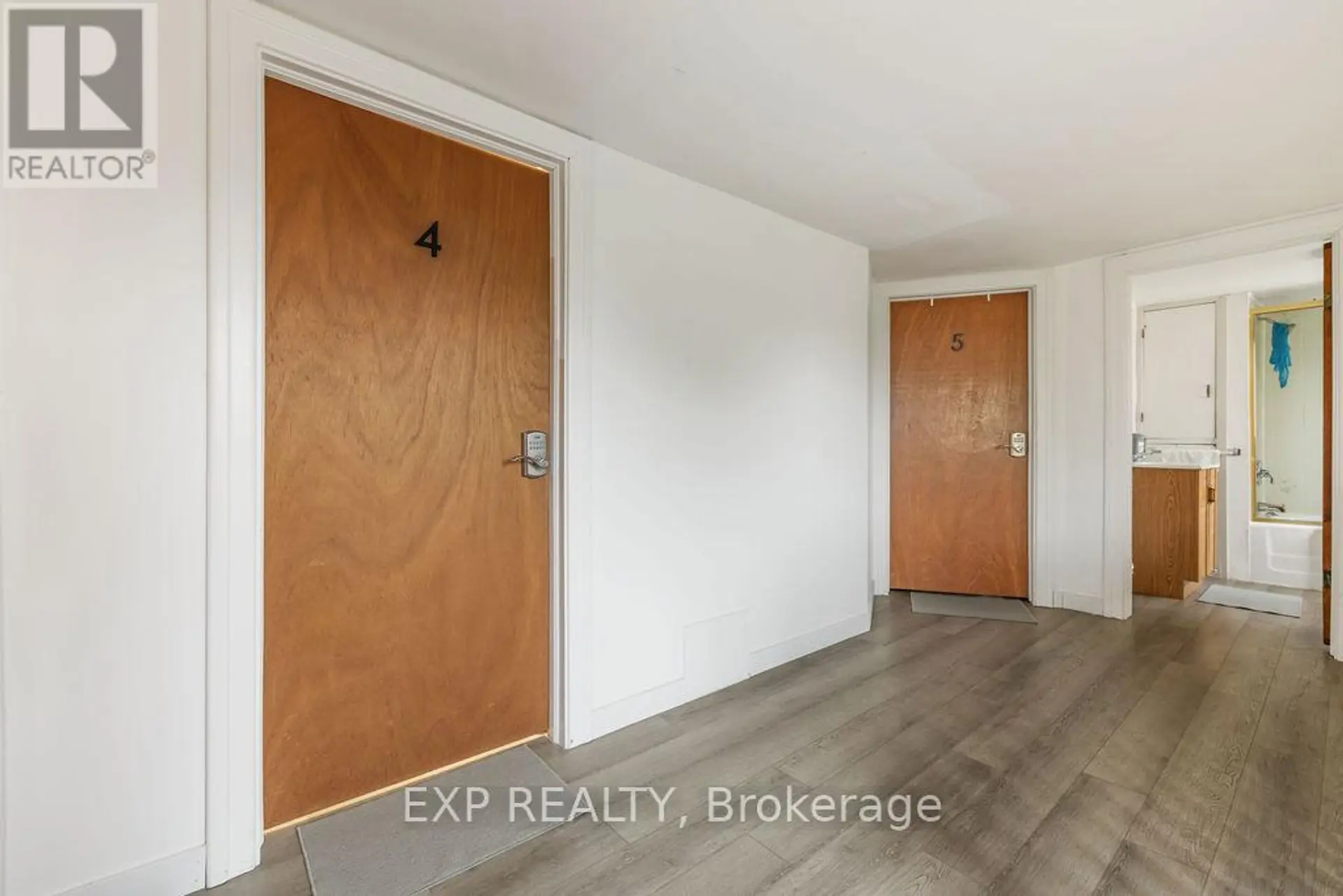 495 WILBERT STREET - Image 12