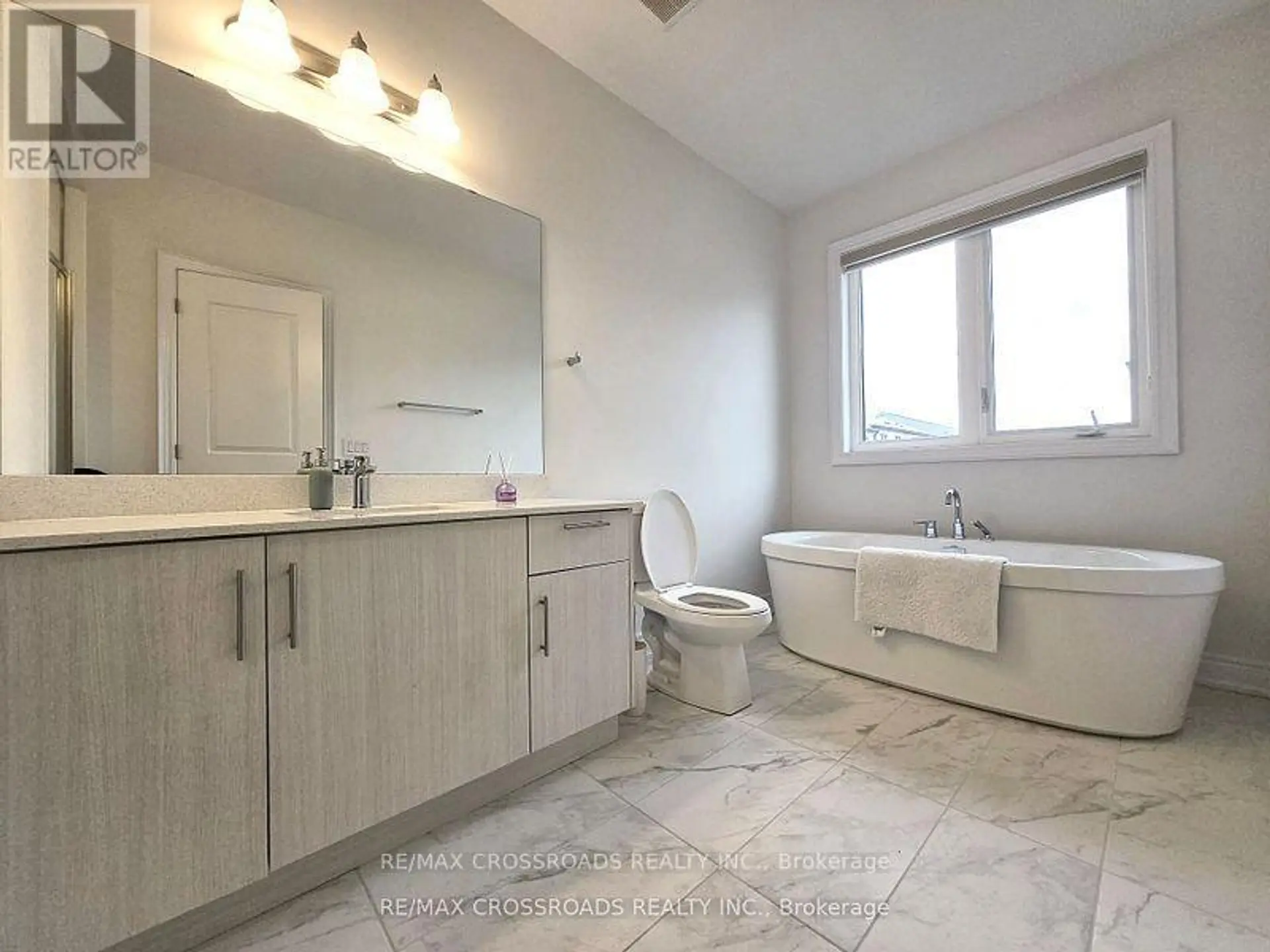 12 SCHMELTZER CRESCENT - Image 13