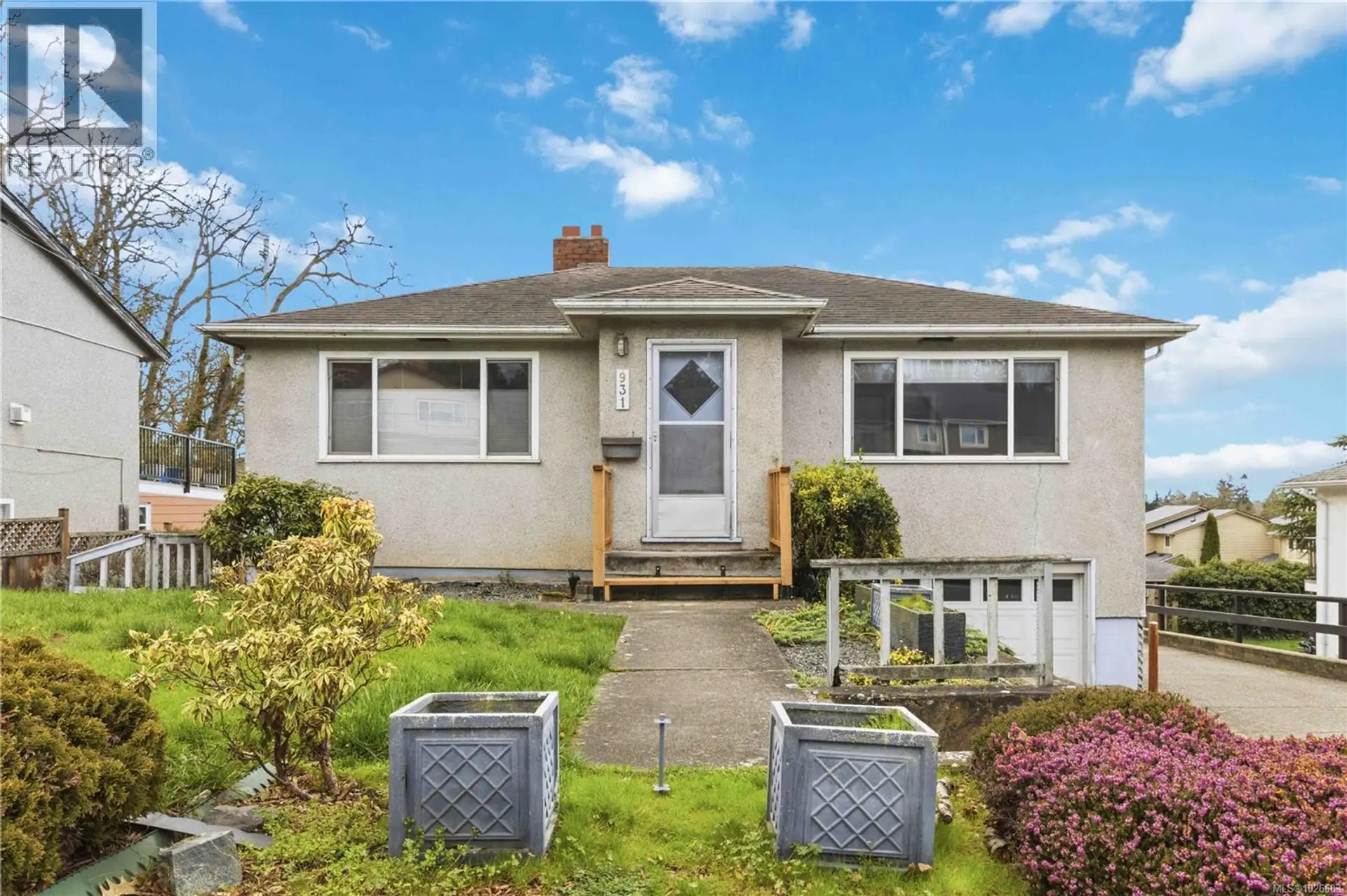 Property at 931 McKenzie Ave, Saanich, BC