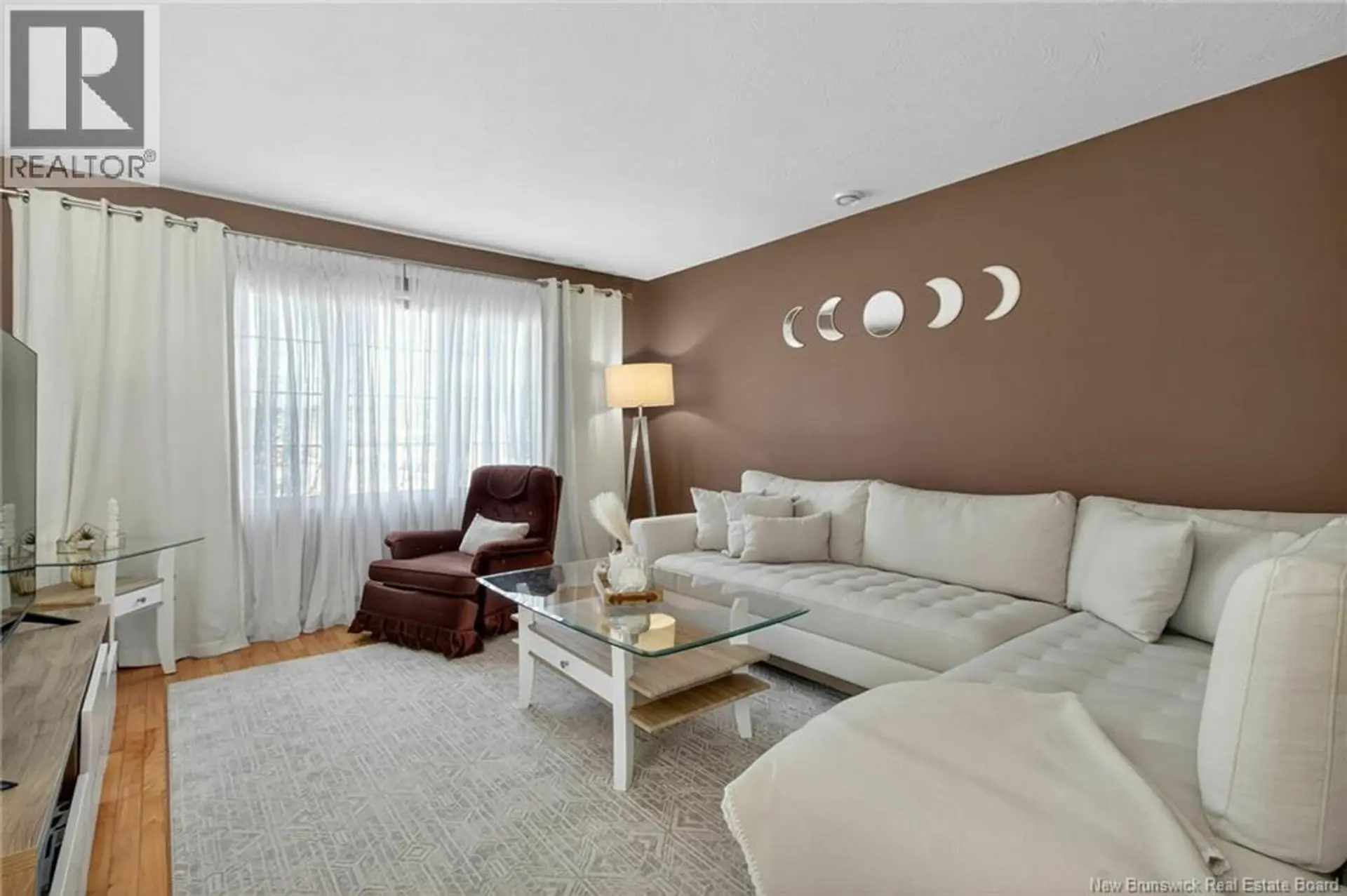645 Melanson Road - Image 2