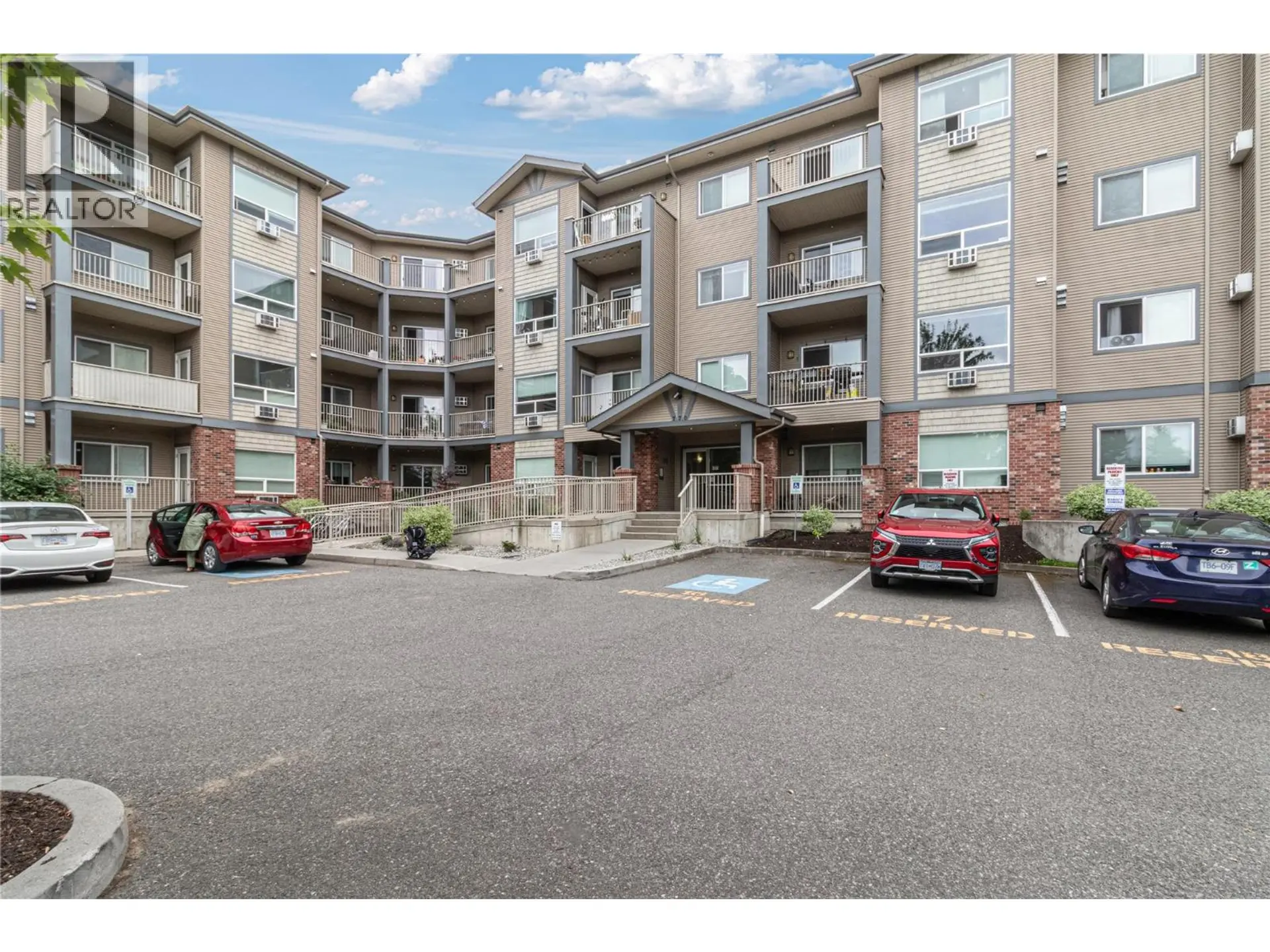 Property at #401 770 Rutland Road, Kelowna, BC