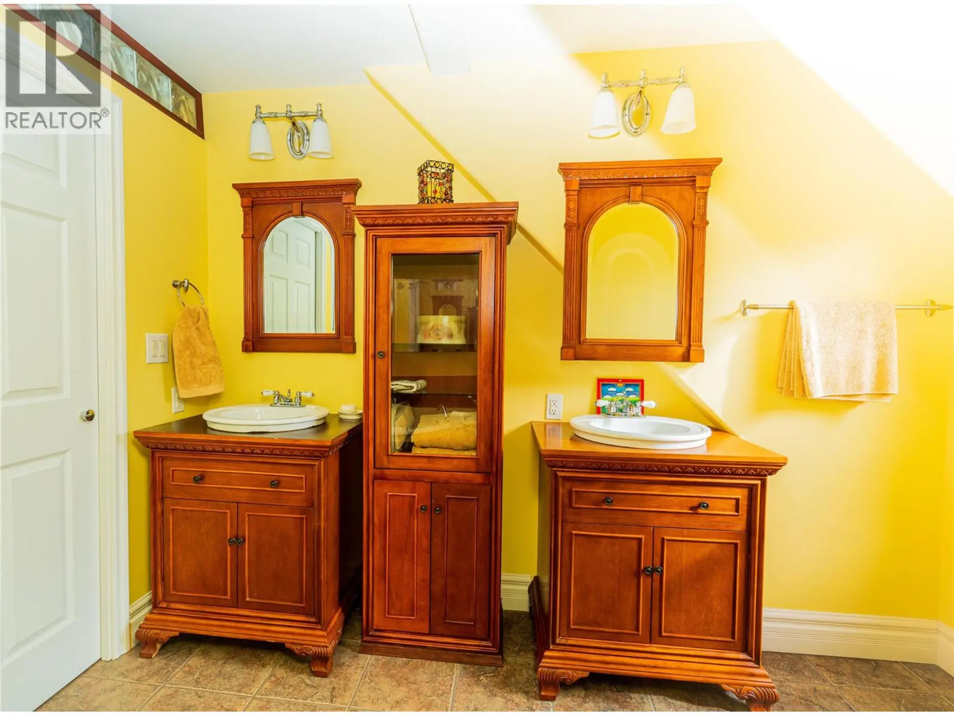 114 Skye Blue Loop - Image 14