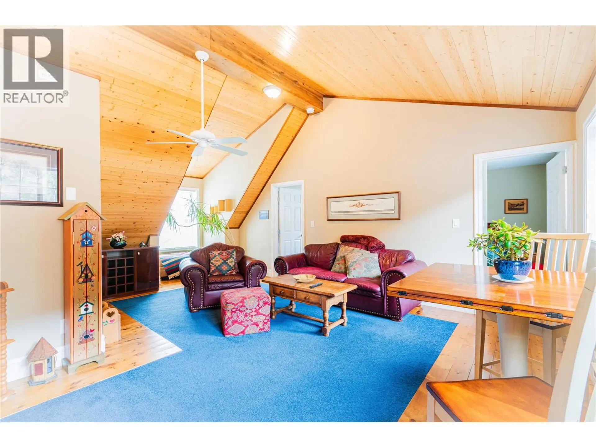 114 Skye Blue Loop - Image 8