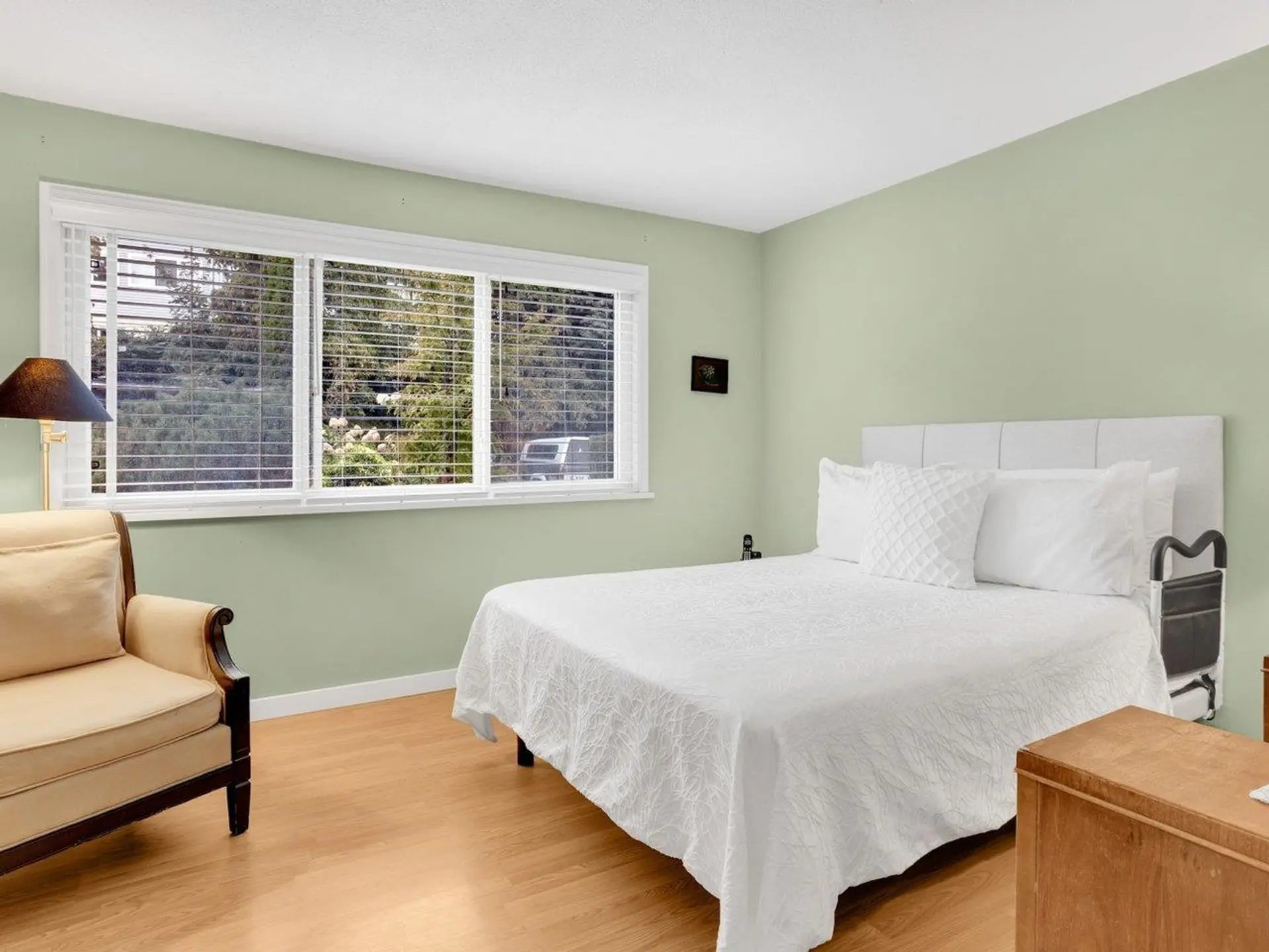 1037 Cecile Drive - Image 12