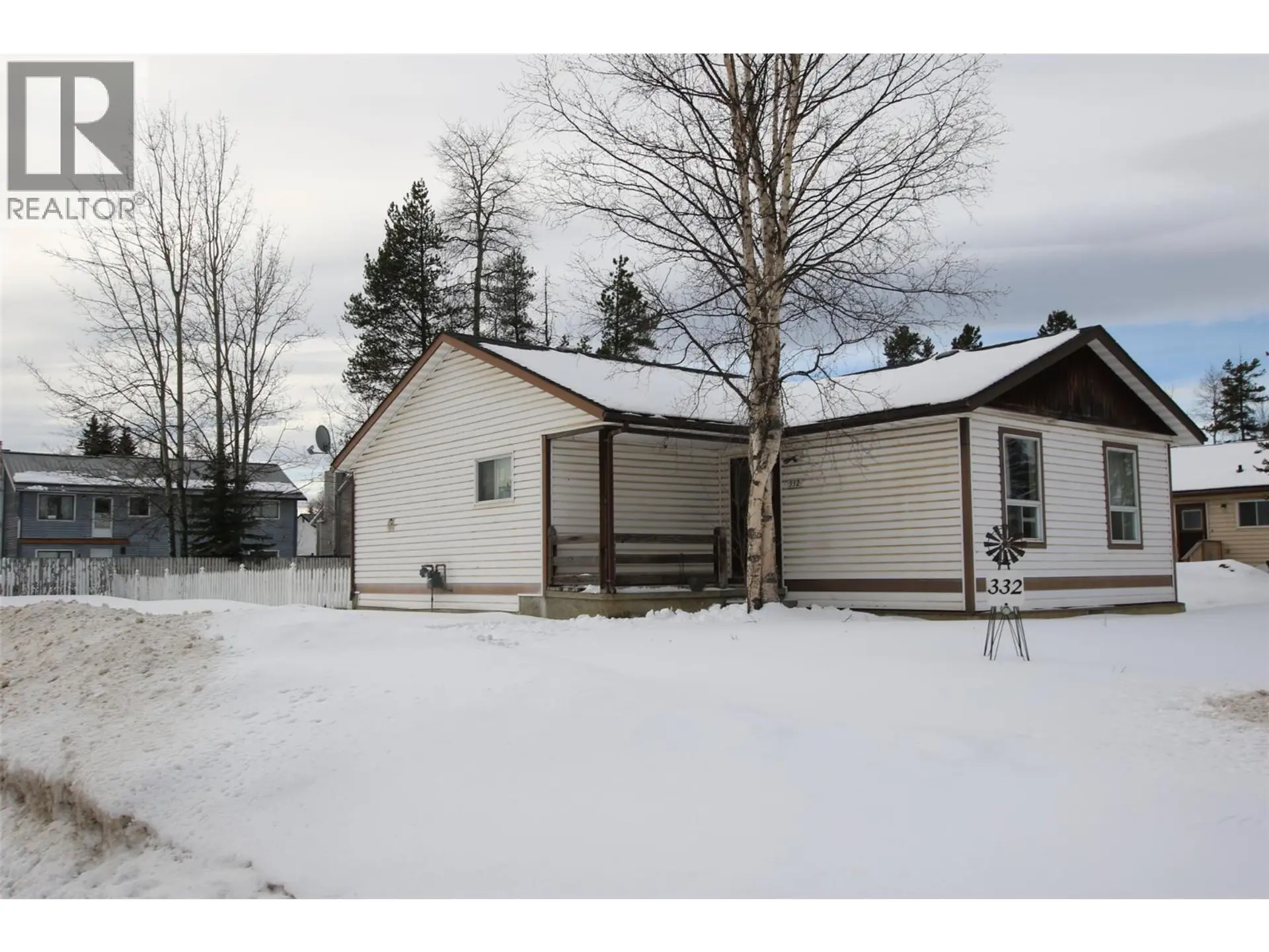 Property at 332 Willow Drive, Tumbler Ridge, BC