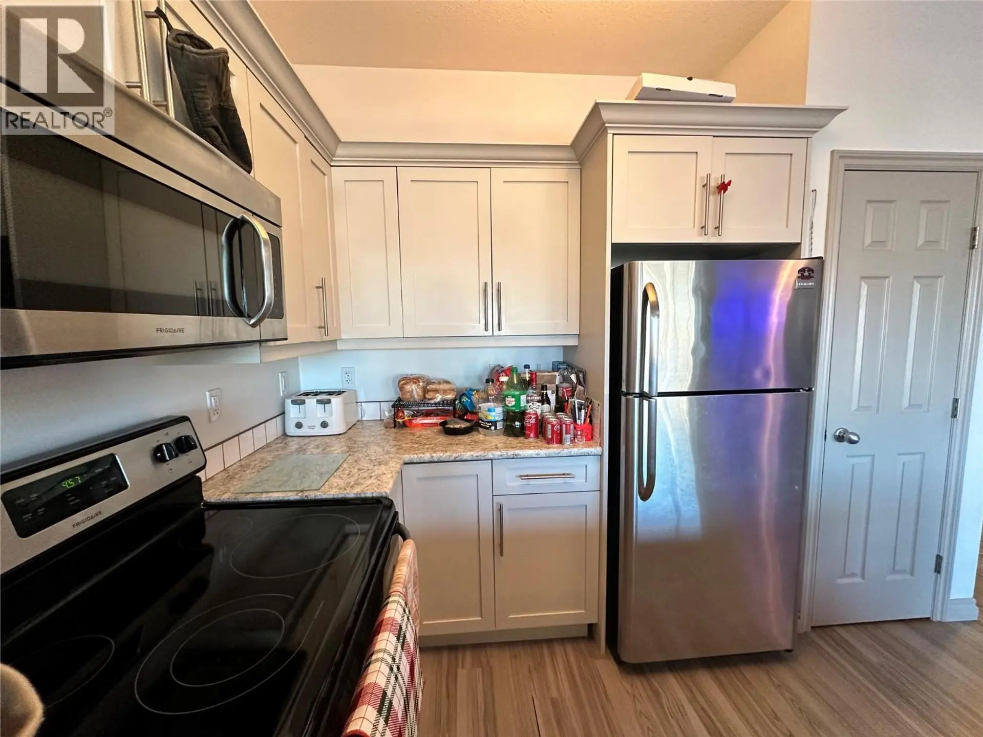 1544 117 Avenue - Image 2