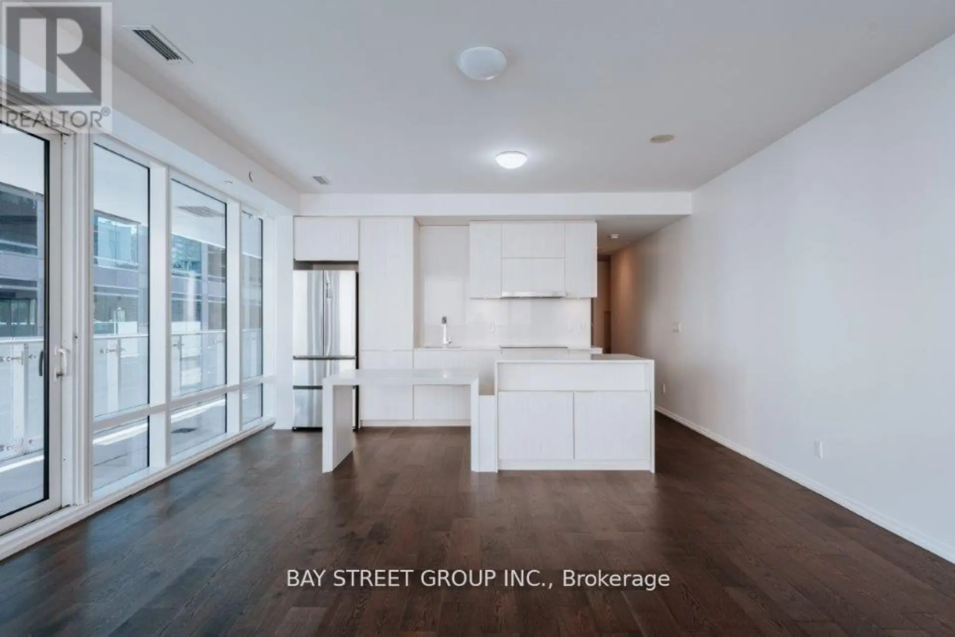 #326 1 BLOOR STREET E - Image 4