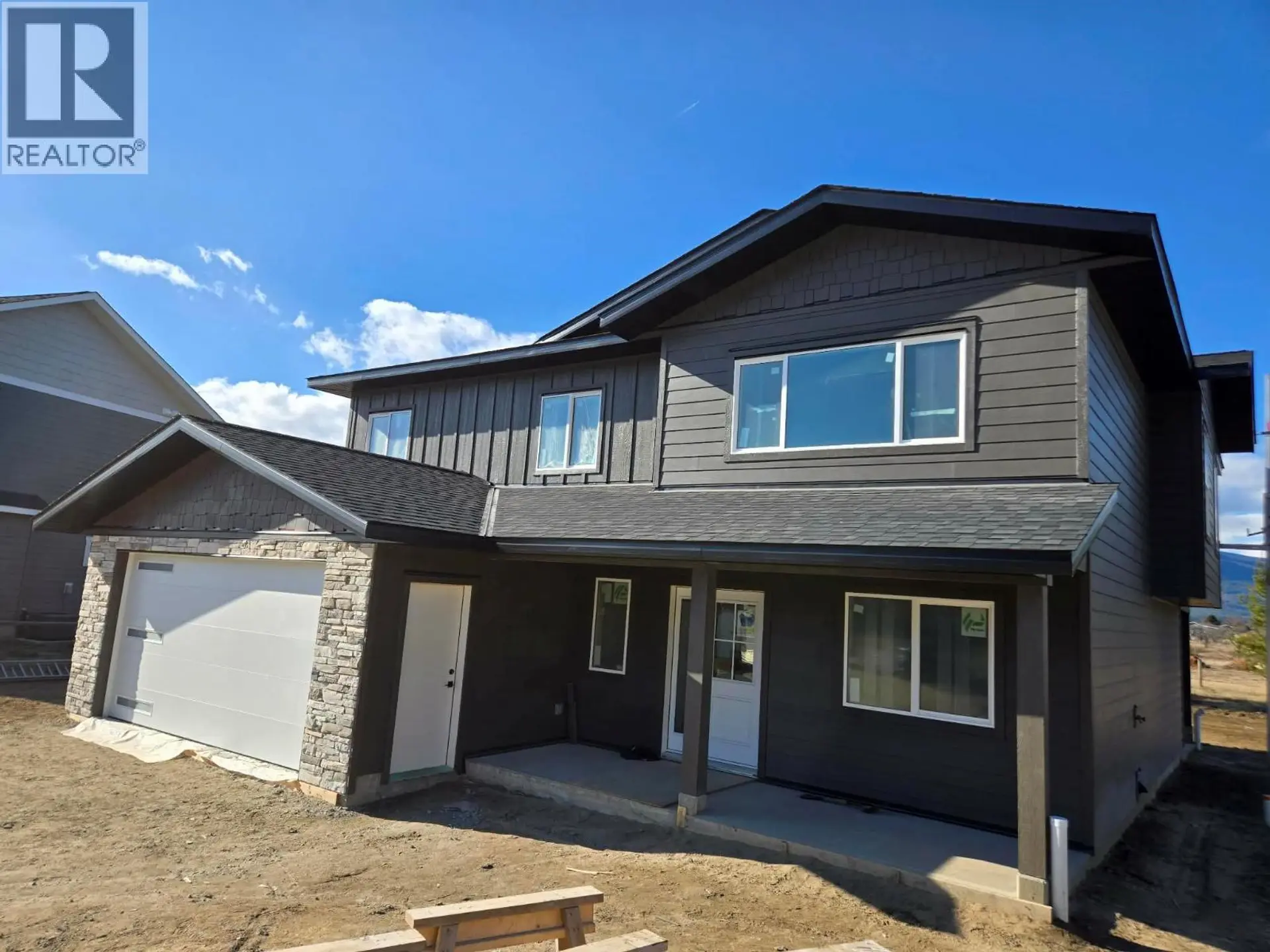 319 ELKVIEW Trail - Image 2