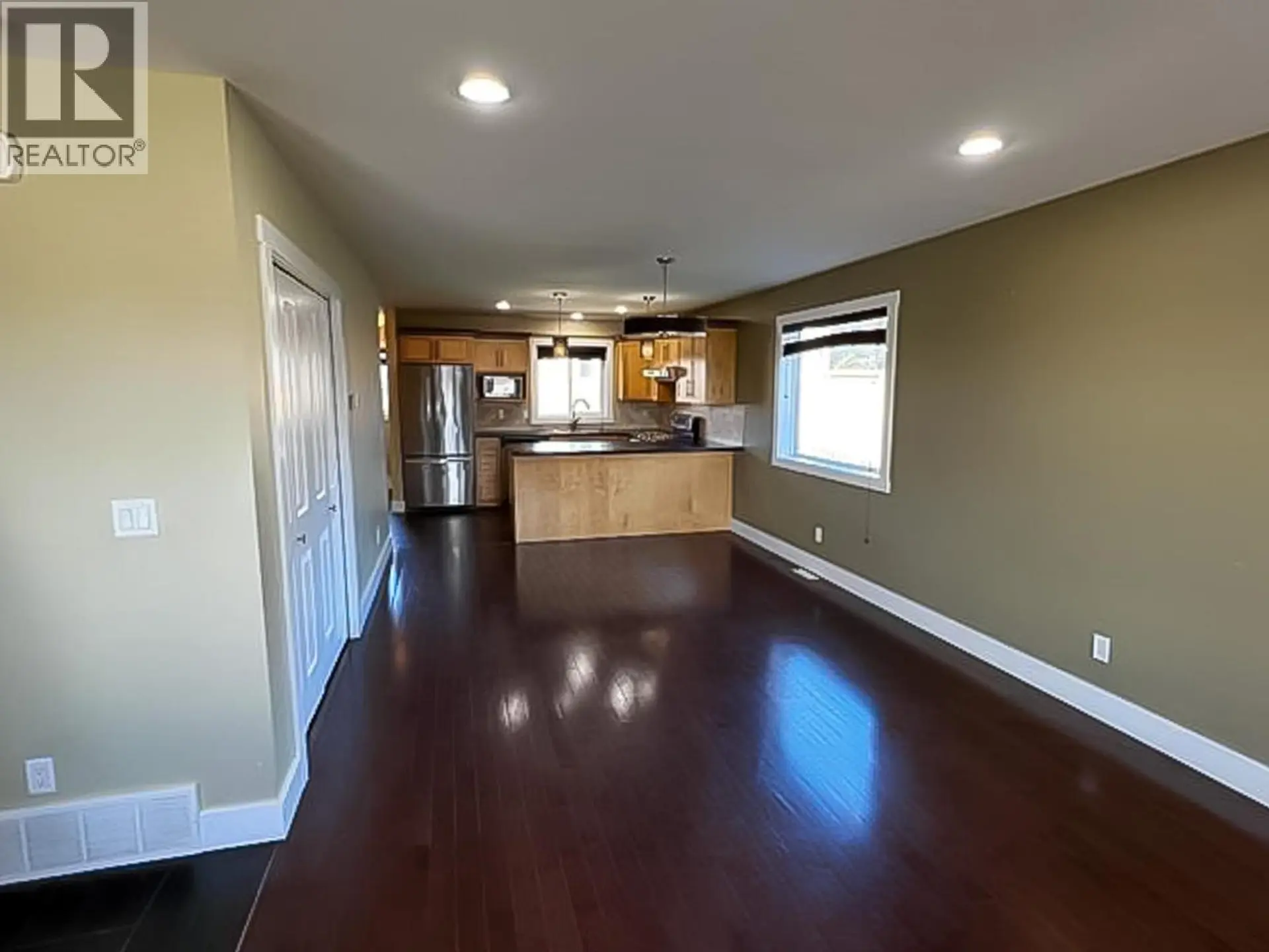 8348 87 AVENUE - Image 4
