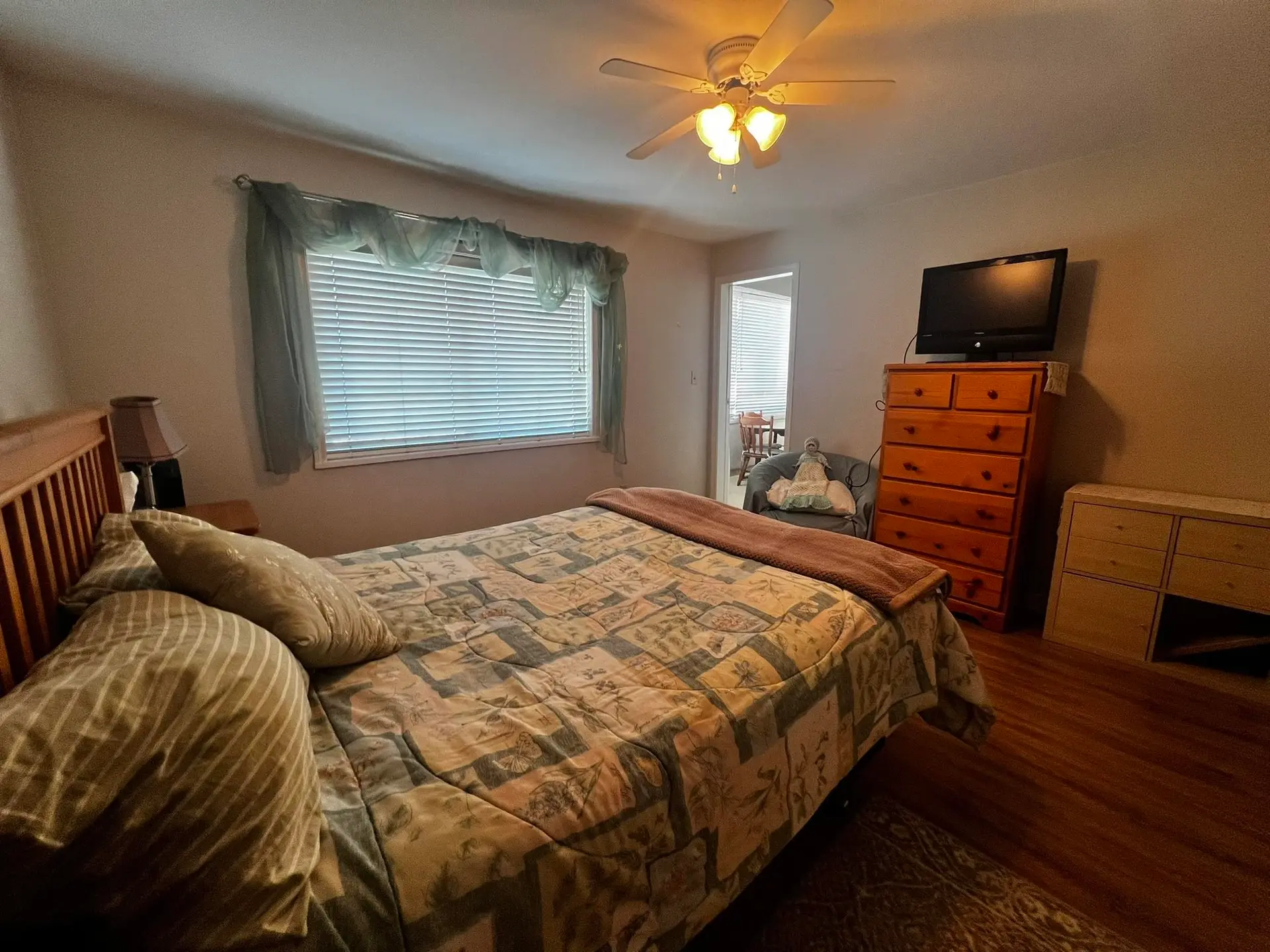 #101 22241 Selkirk Avenue - Image 7