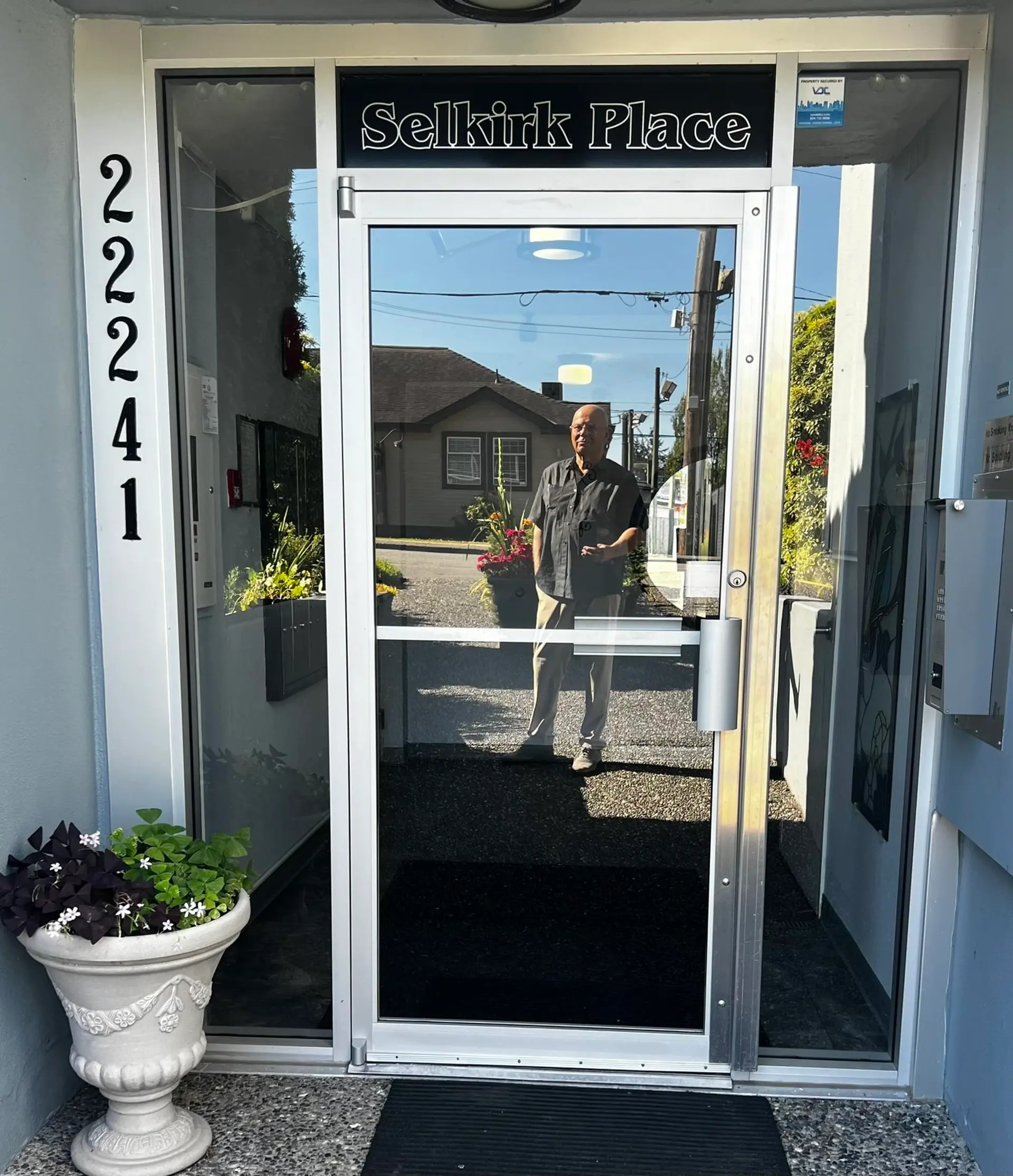 #101 22241 Selkirk Avenue - Image 3