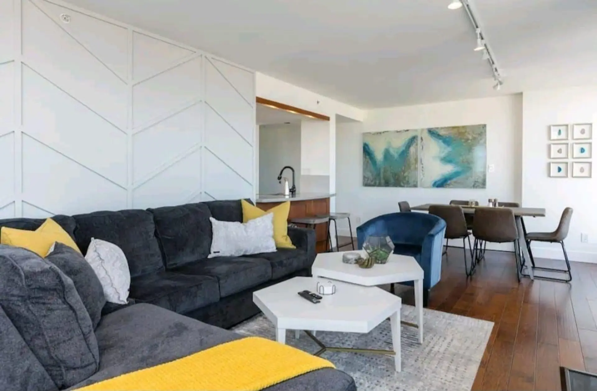 #2503 183 Keefer Place - Image 3