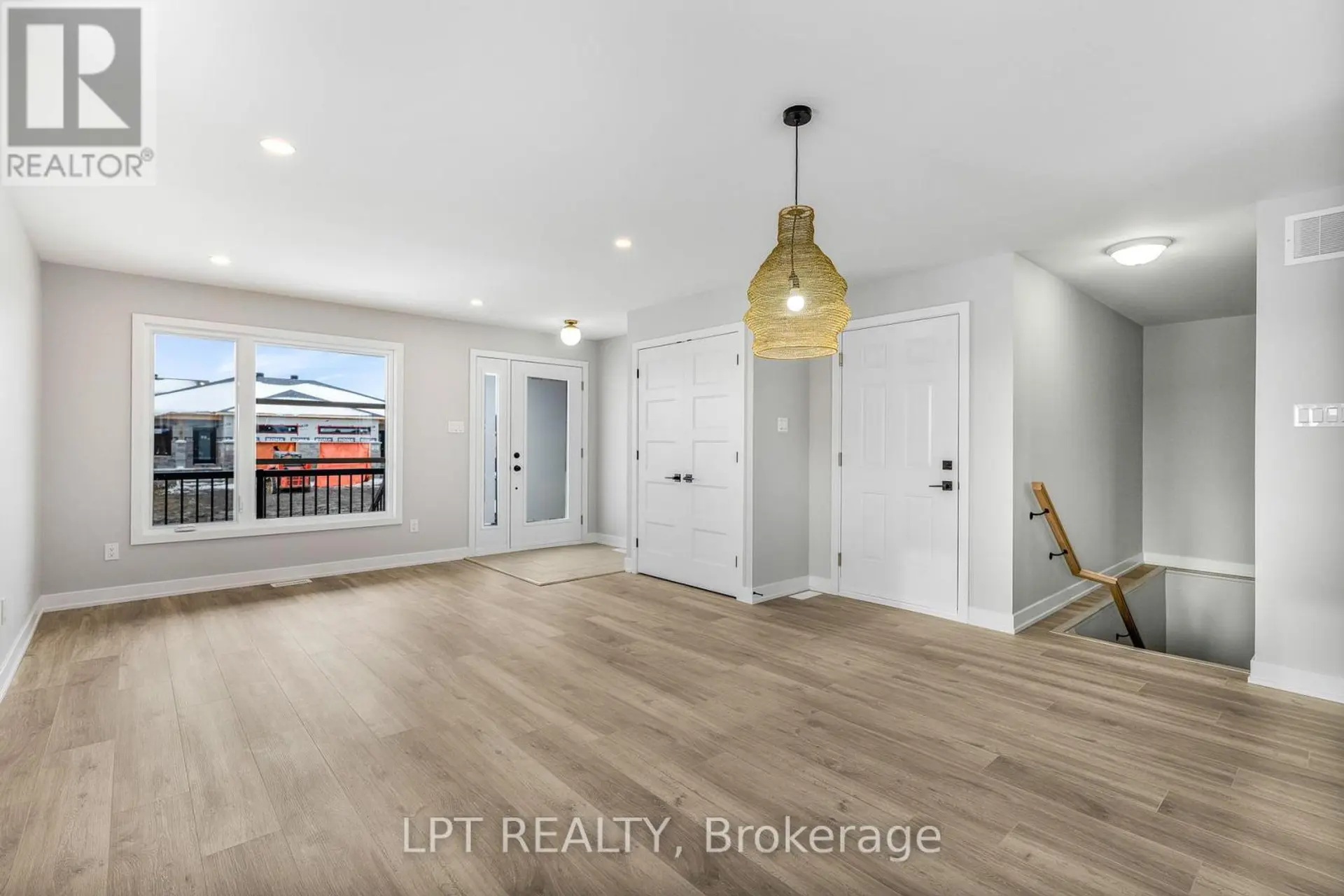 965 KATIA STREET - Image 9