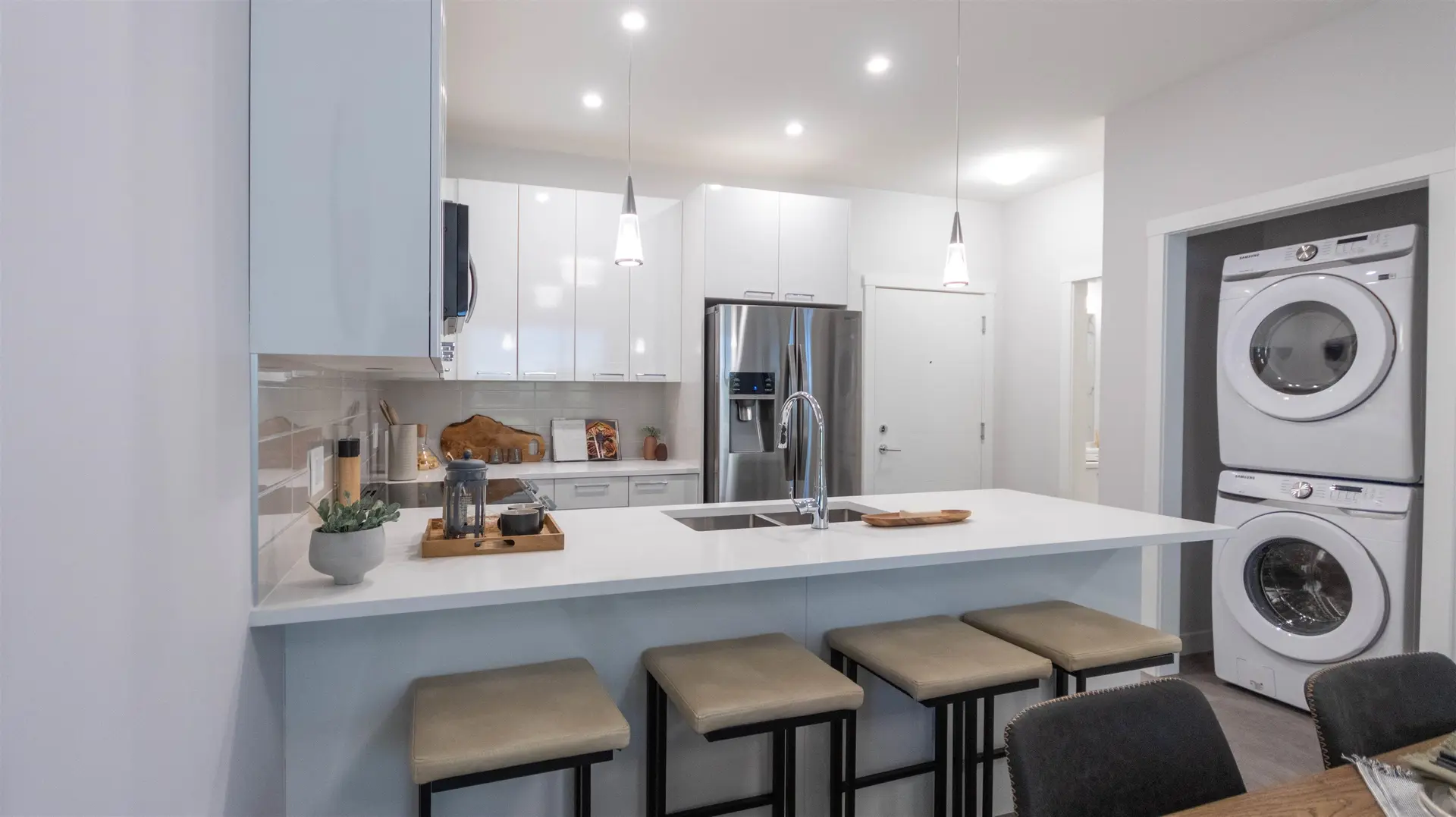 #508 7375 Horne Street - Image 3