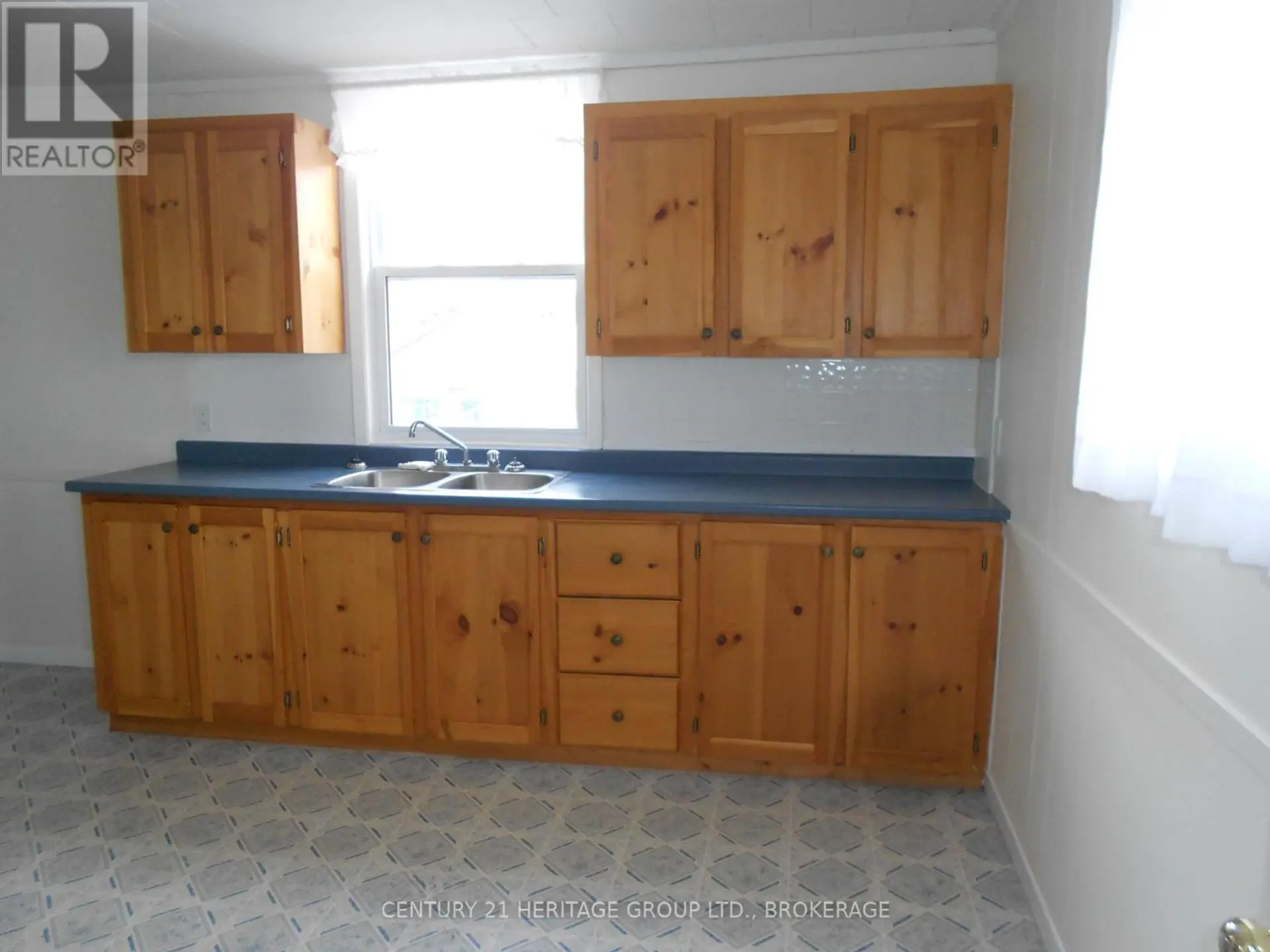 29 KING STREET - Image 5